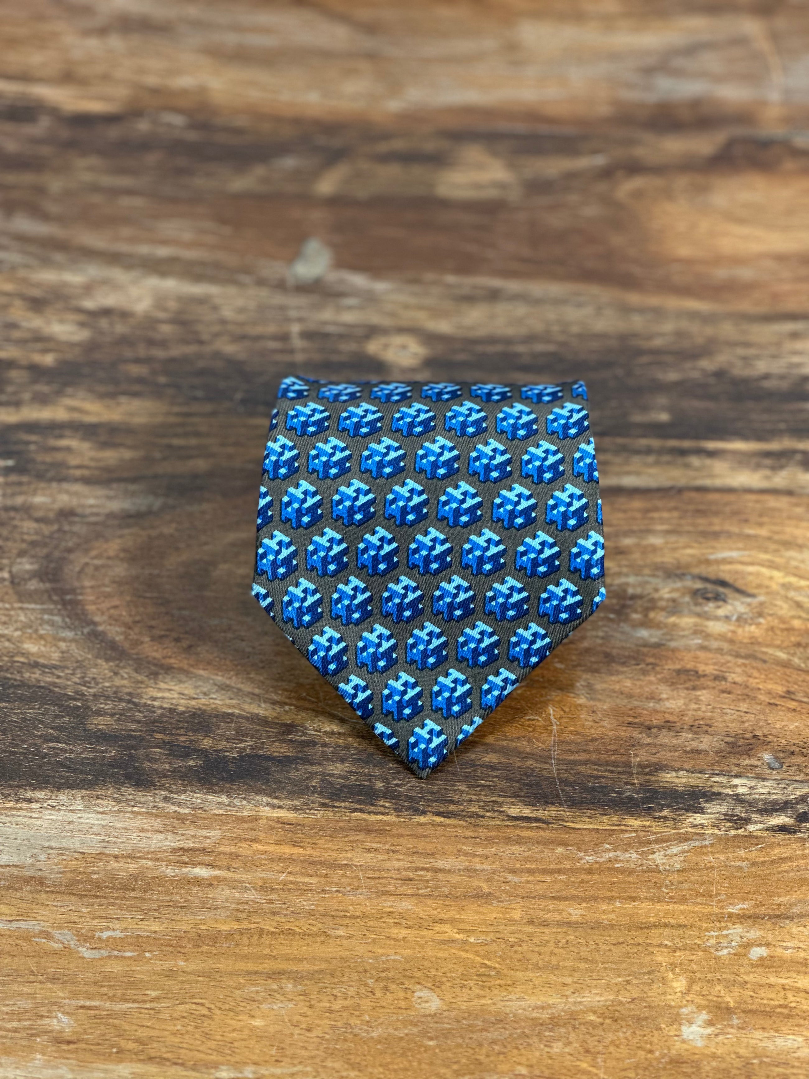 Corbata Hermés marrón