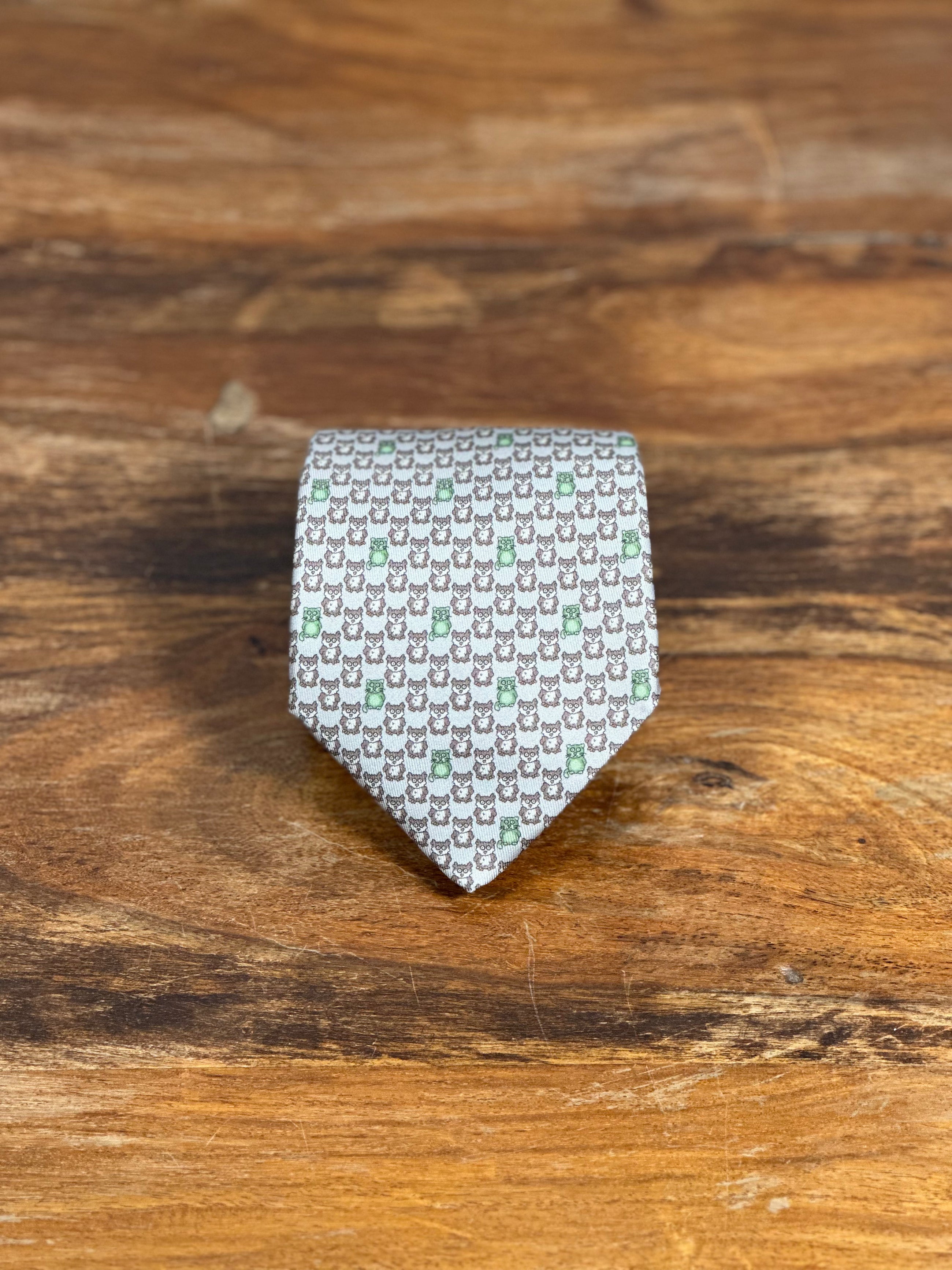 Corbata Hermés gris