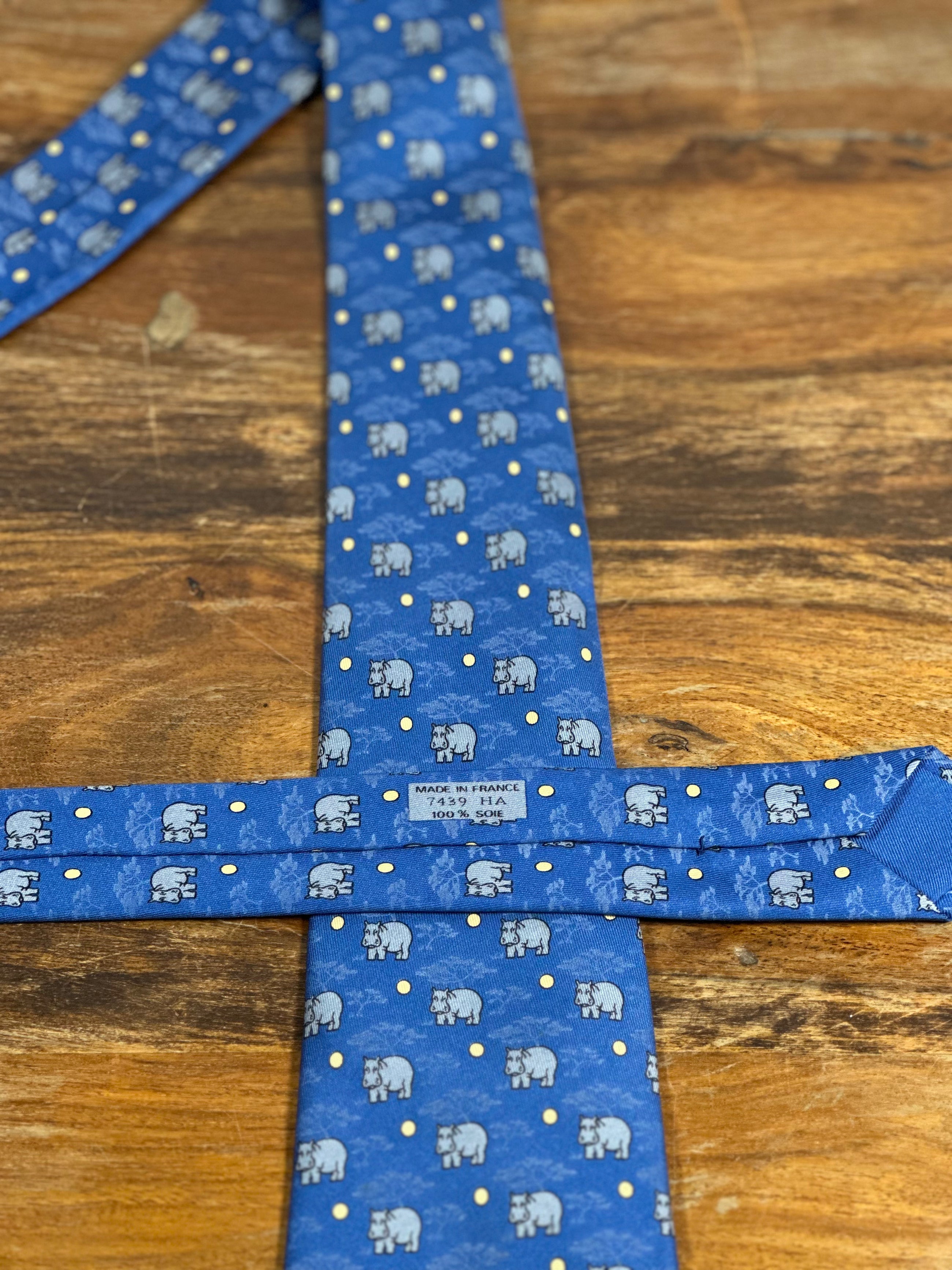 Corbata Hermés azul