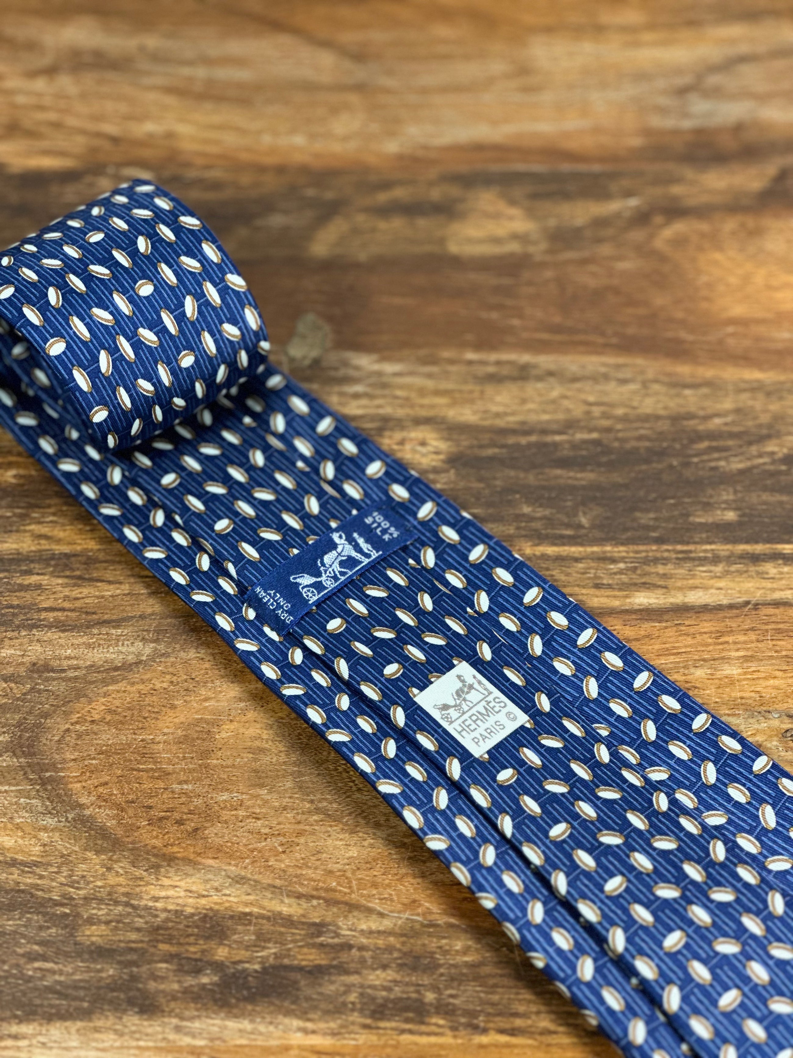 Corbata Hermés azul