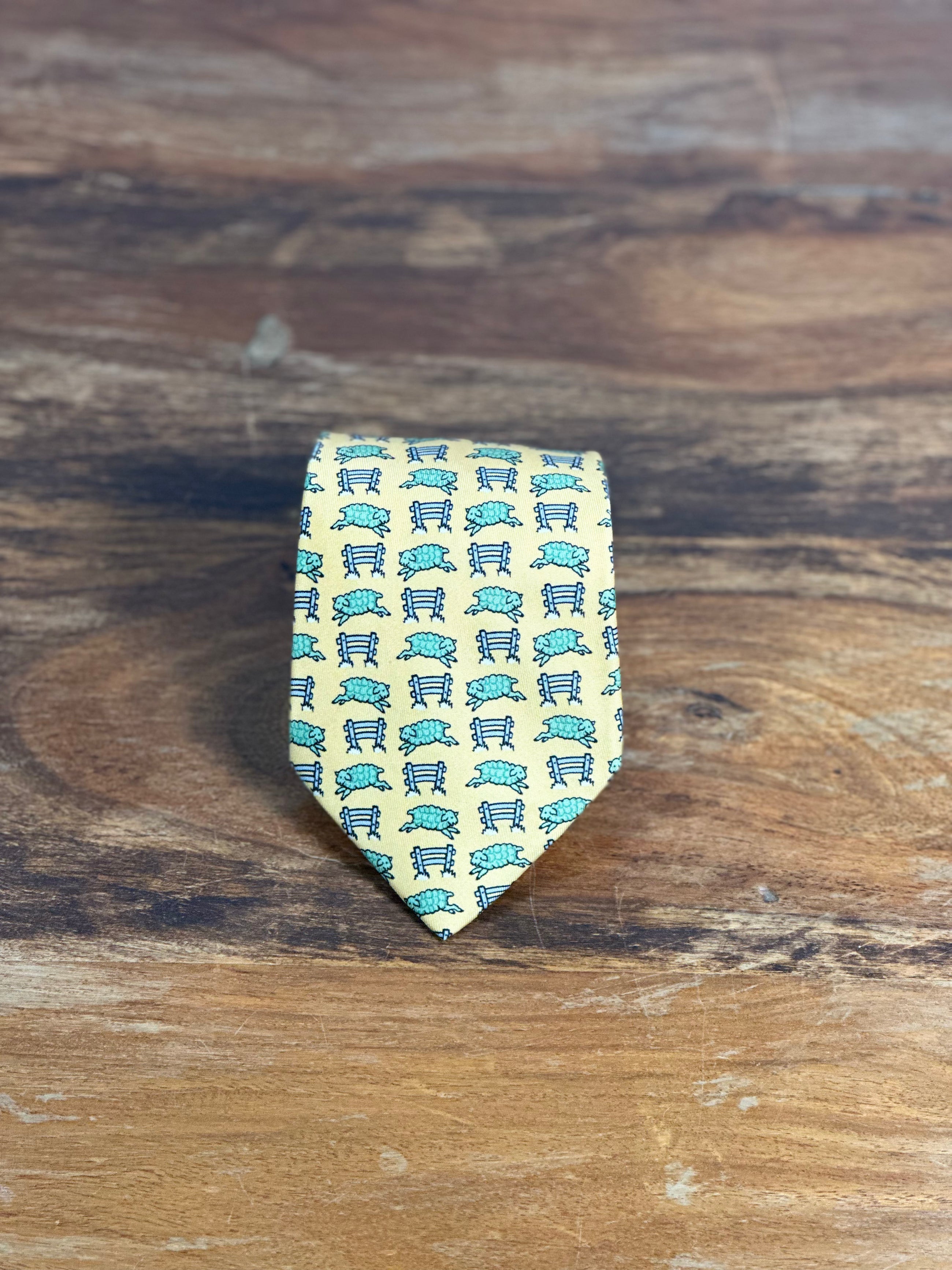 Corbata Hermés amarilla