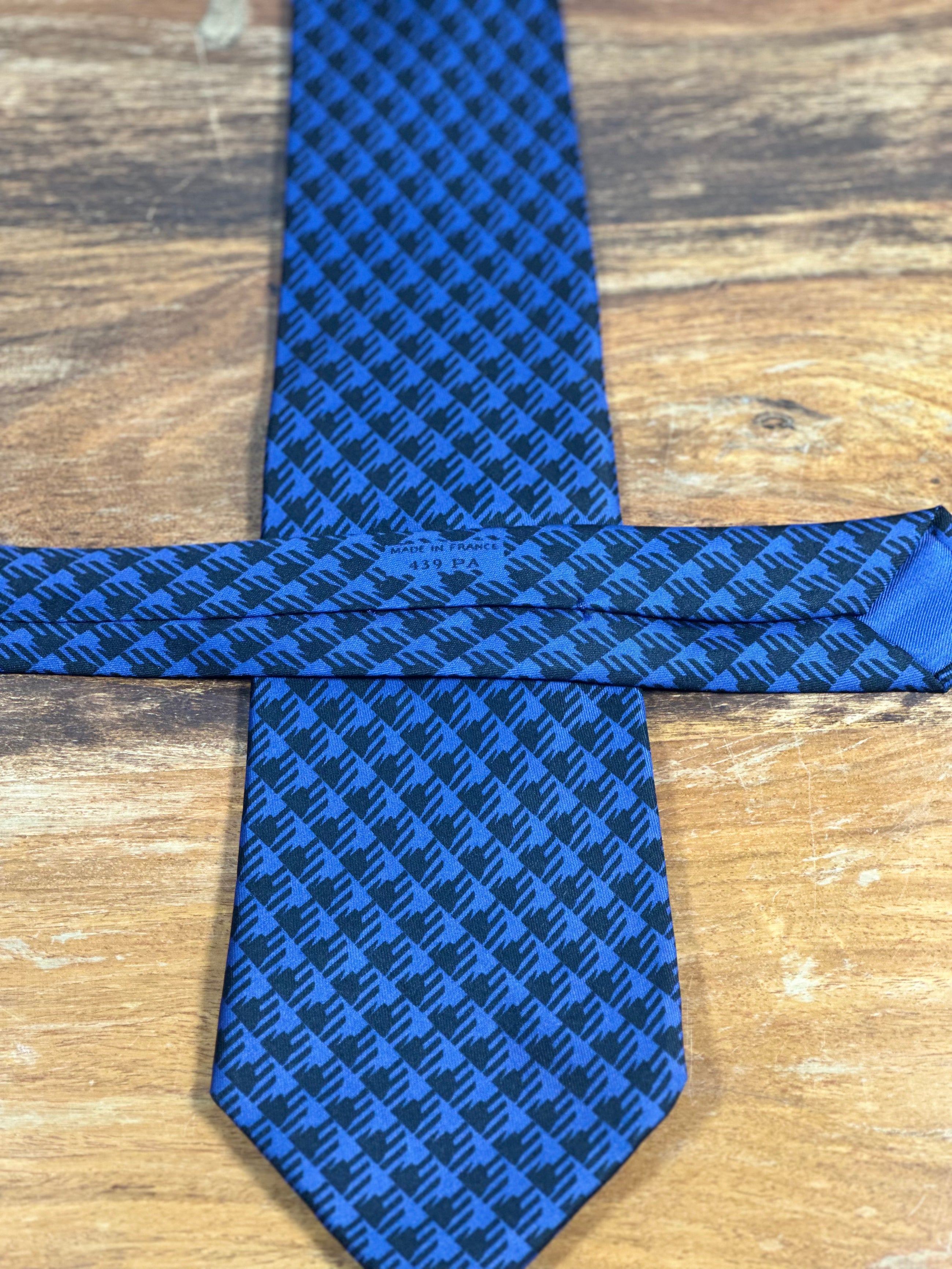 Corbata Hermés azul