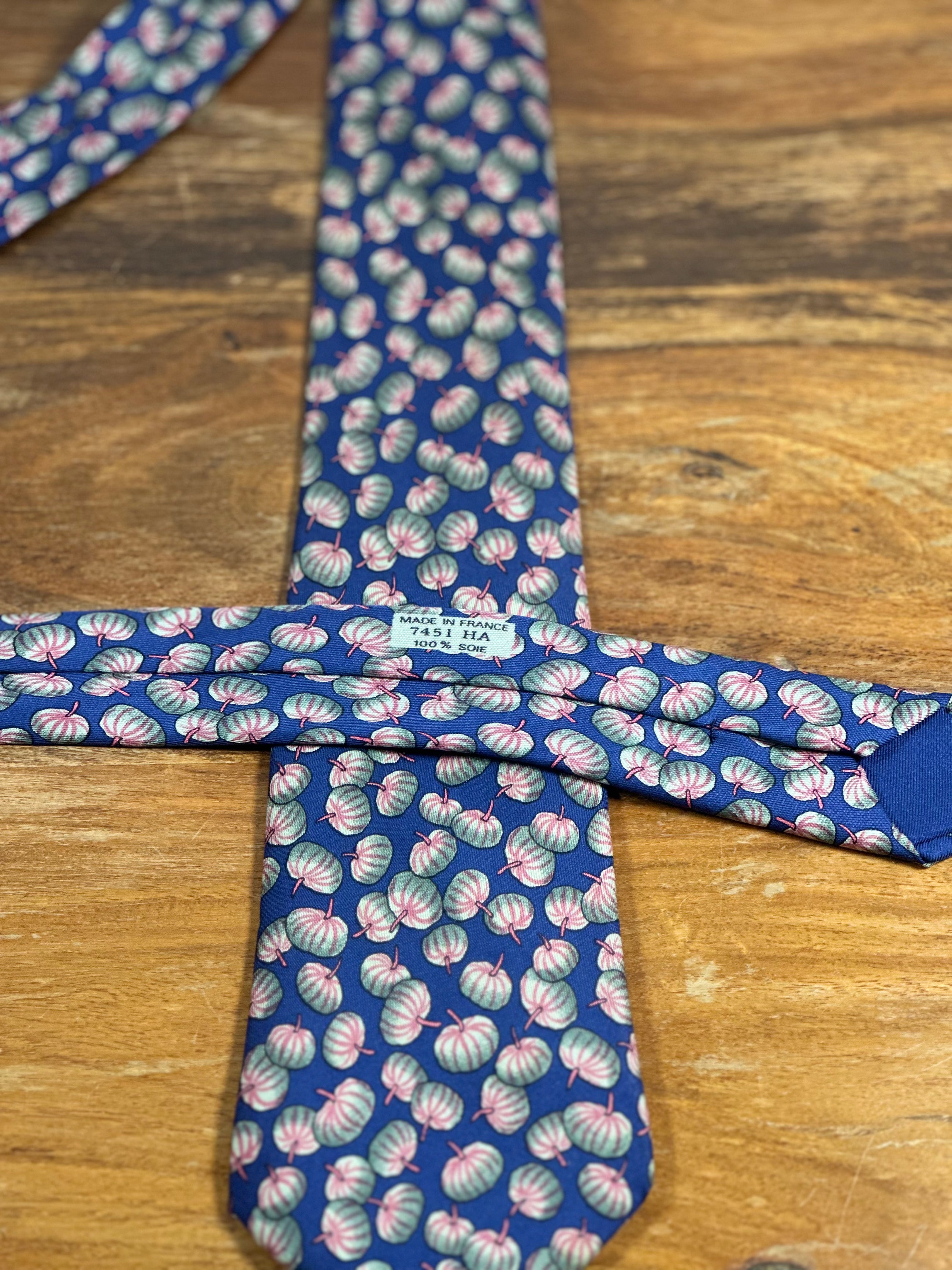 Corbata Hermés azul