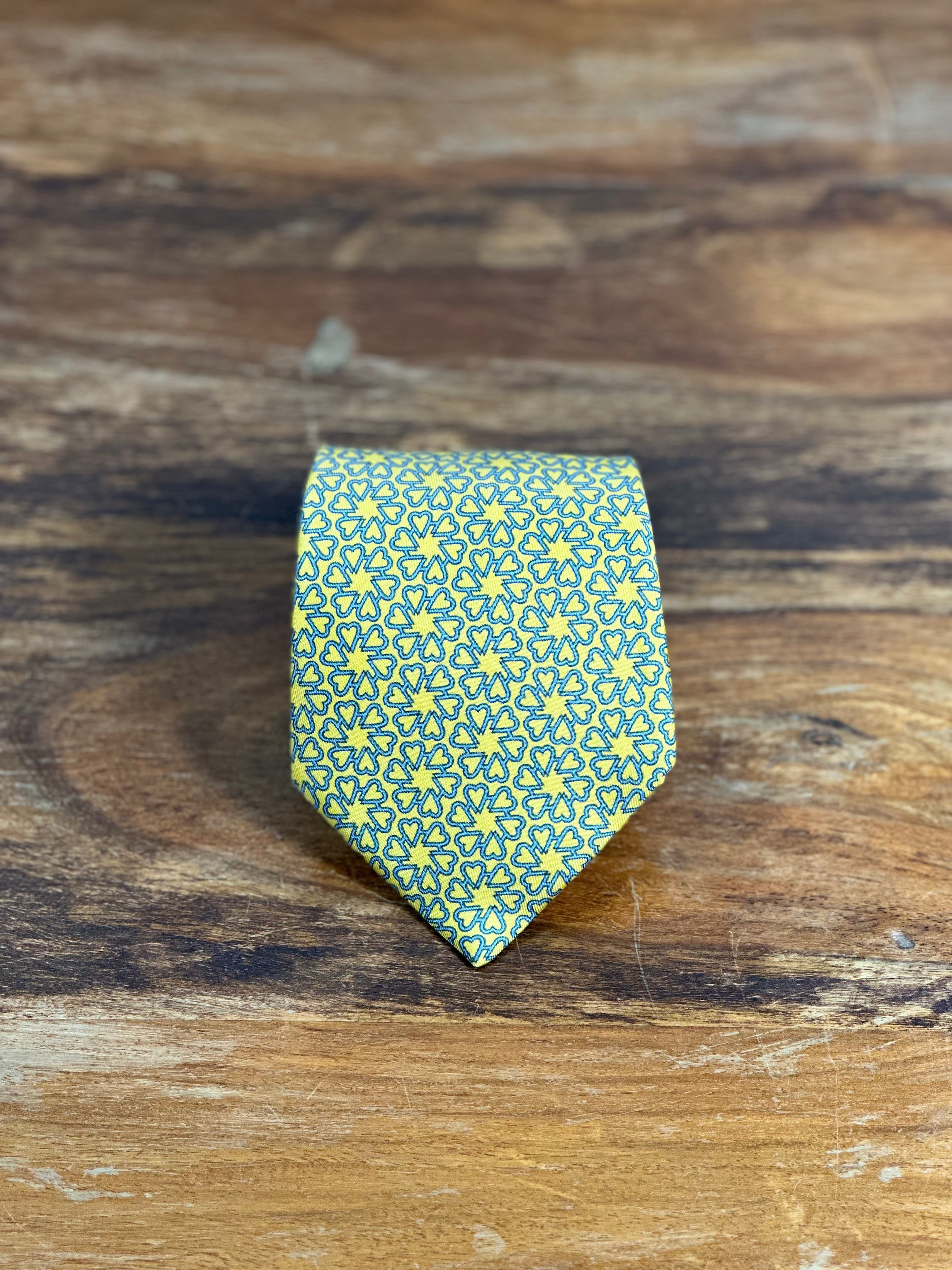 Corbata Hermés amarilla