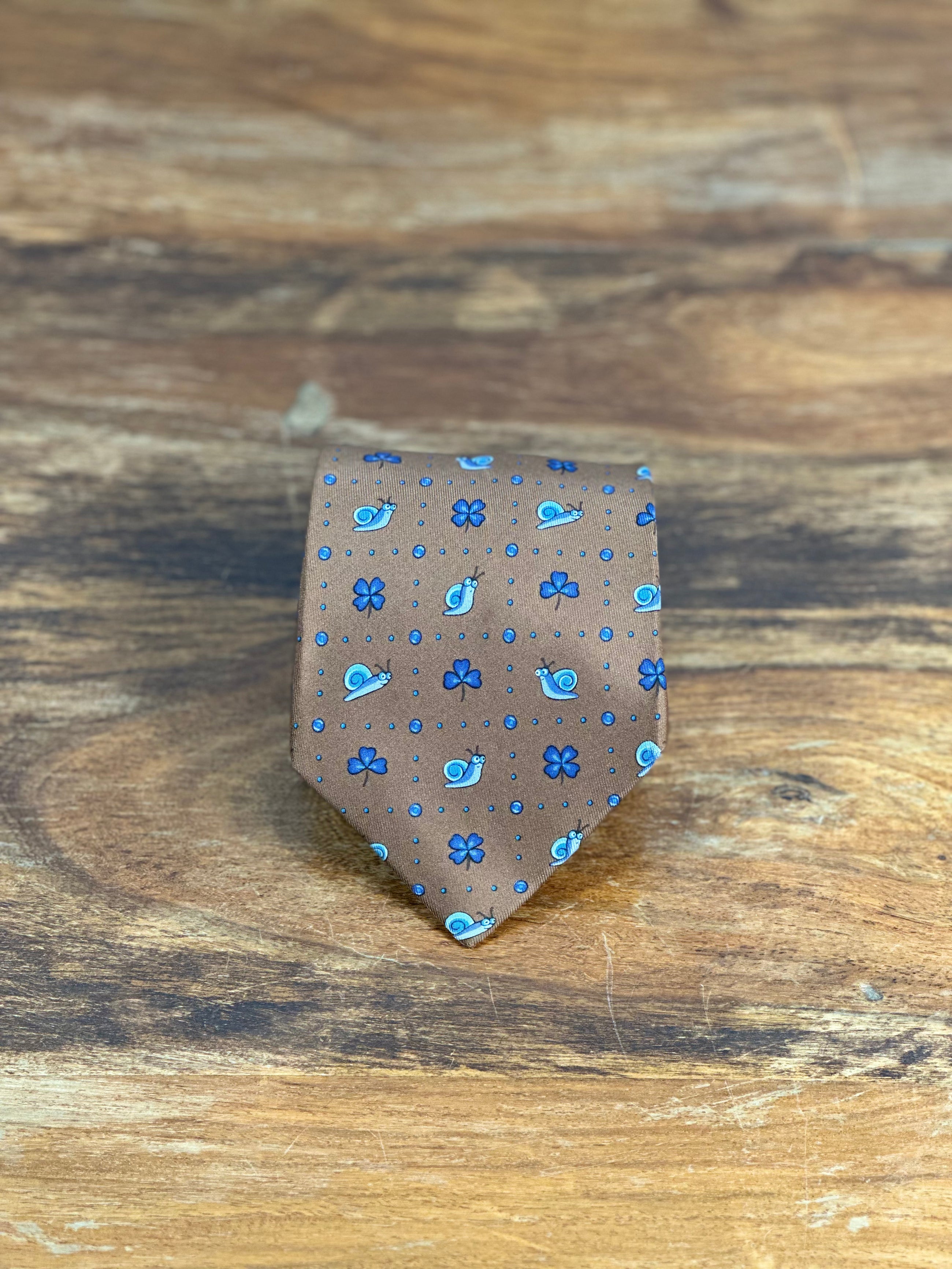 Corbata Hermés marrón