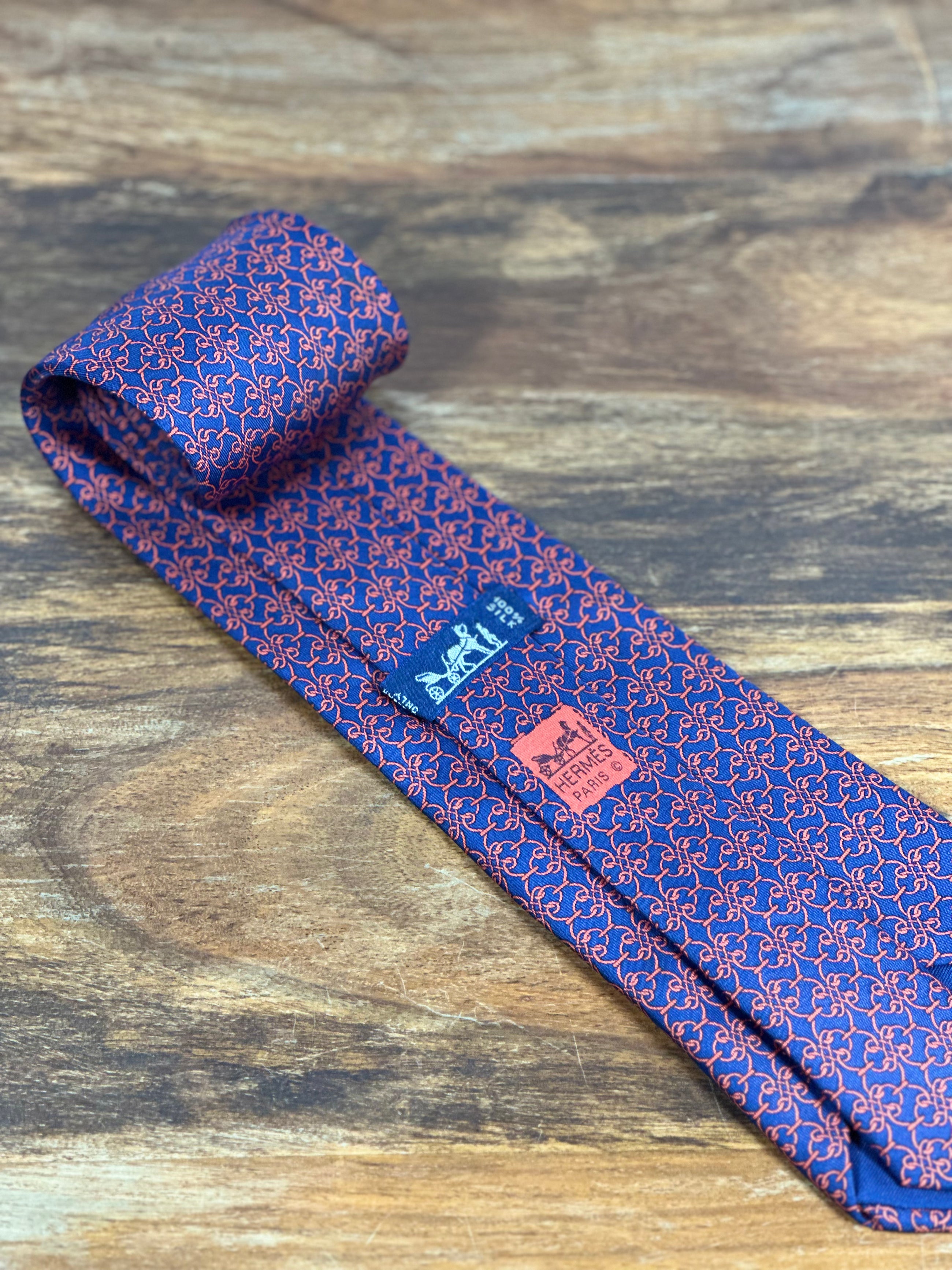 Corbata Hermés azul