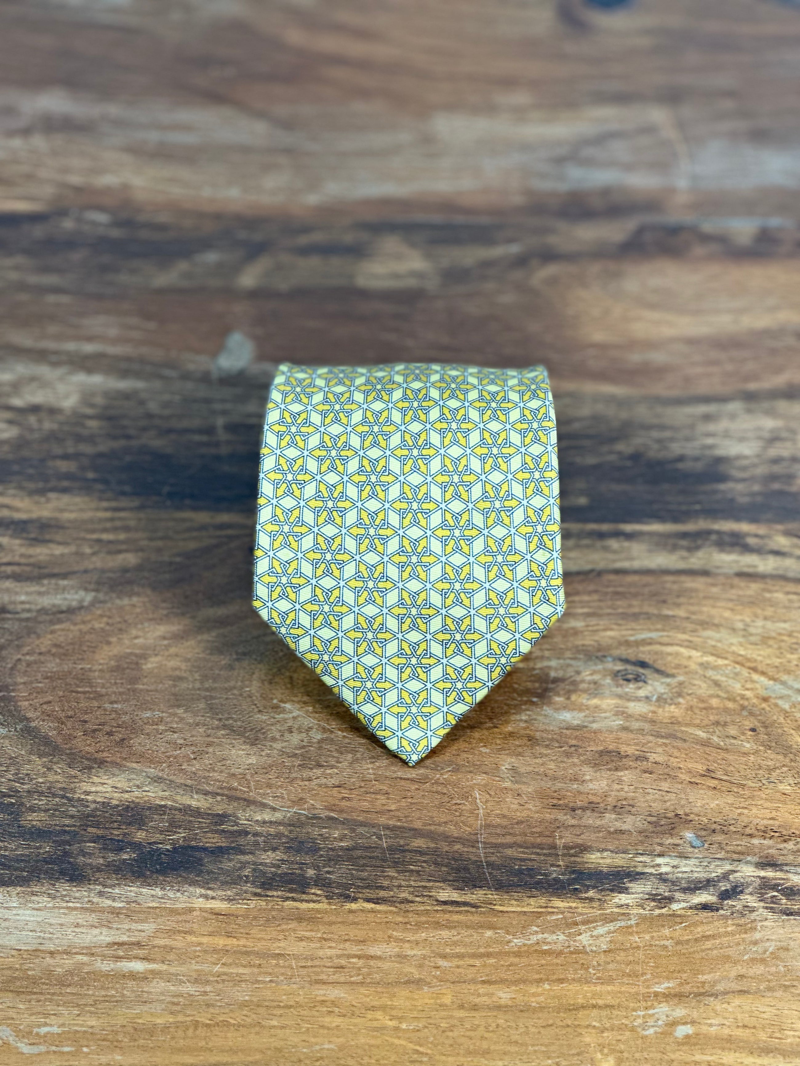 Corbata Hermés amarilla
