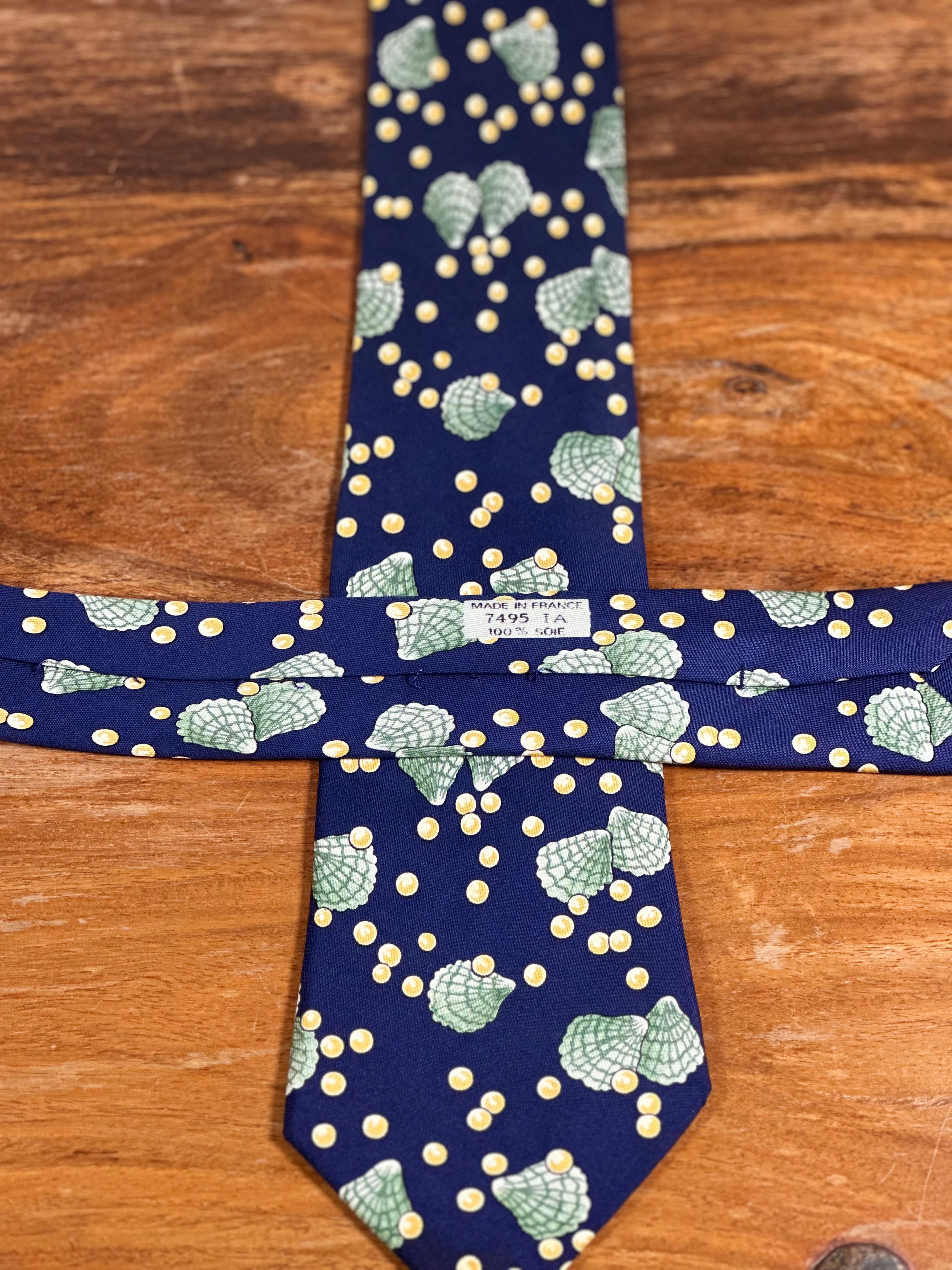 Corbata Hermés azul