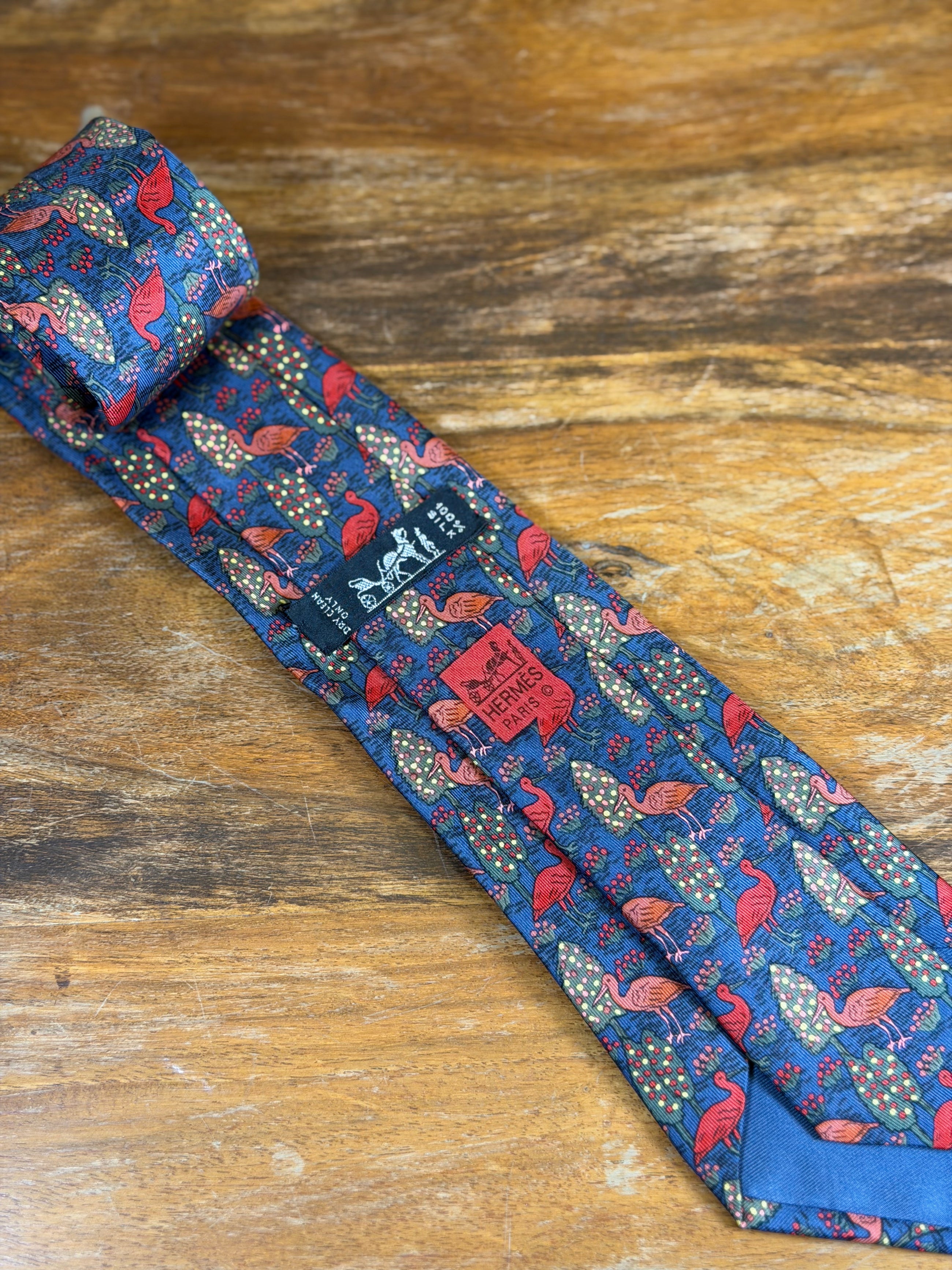 Corbata Hermés azul