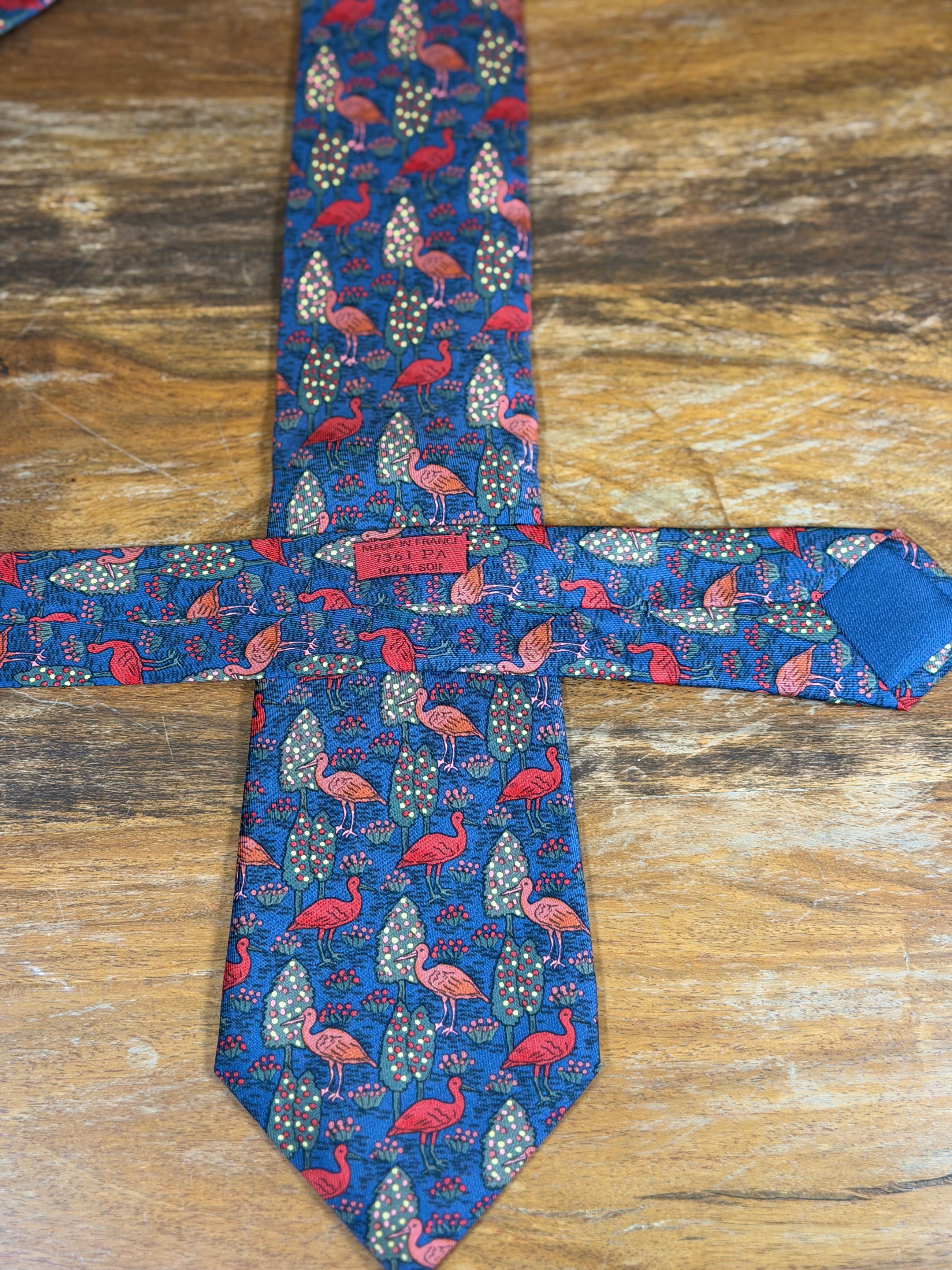 Corbata Hermés azul