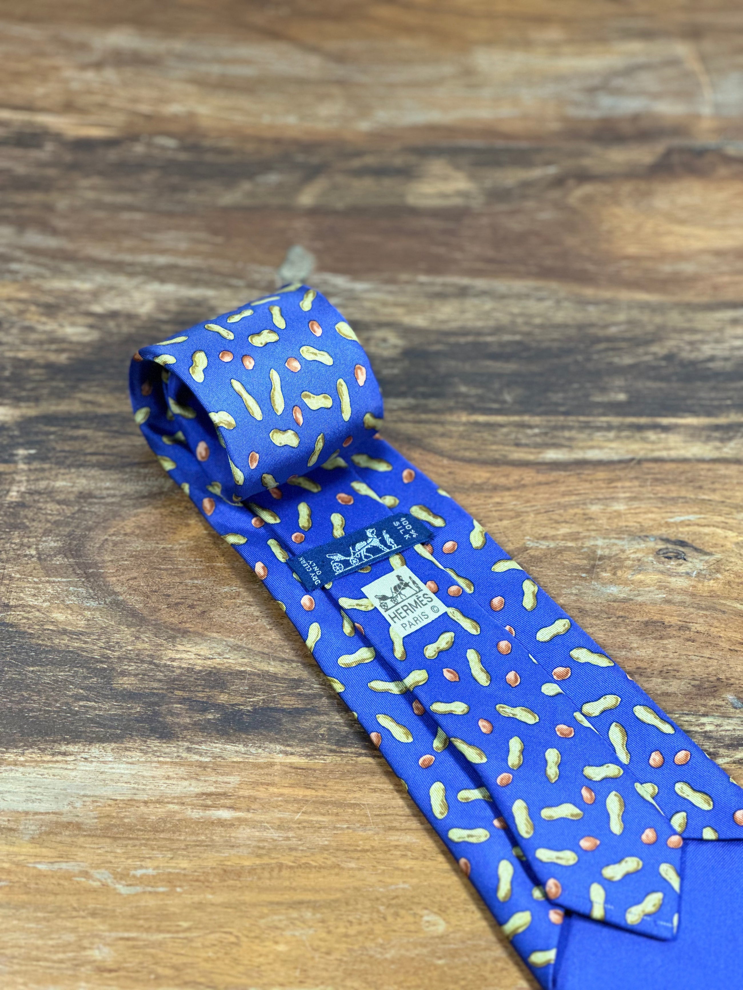 Corbata Hermés azul