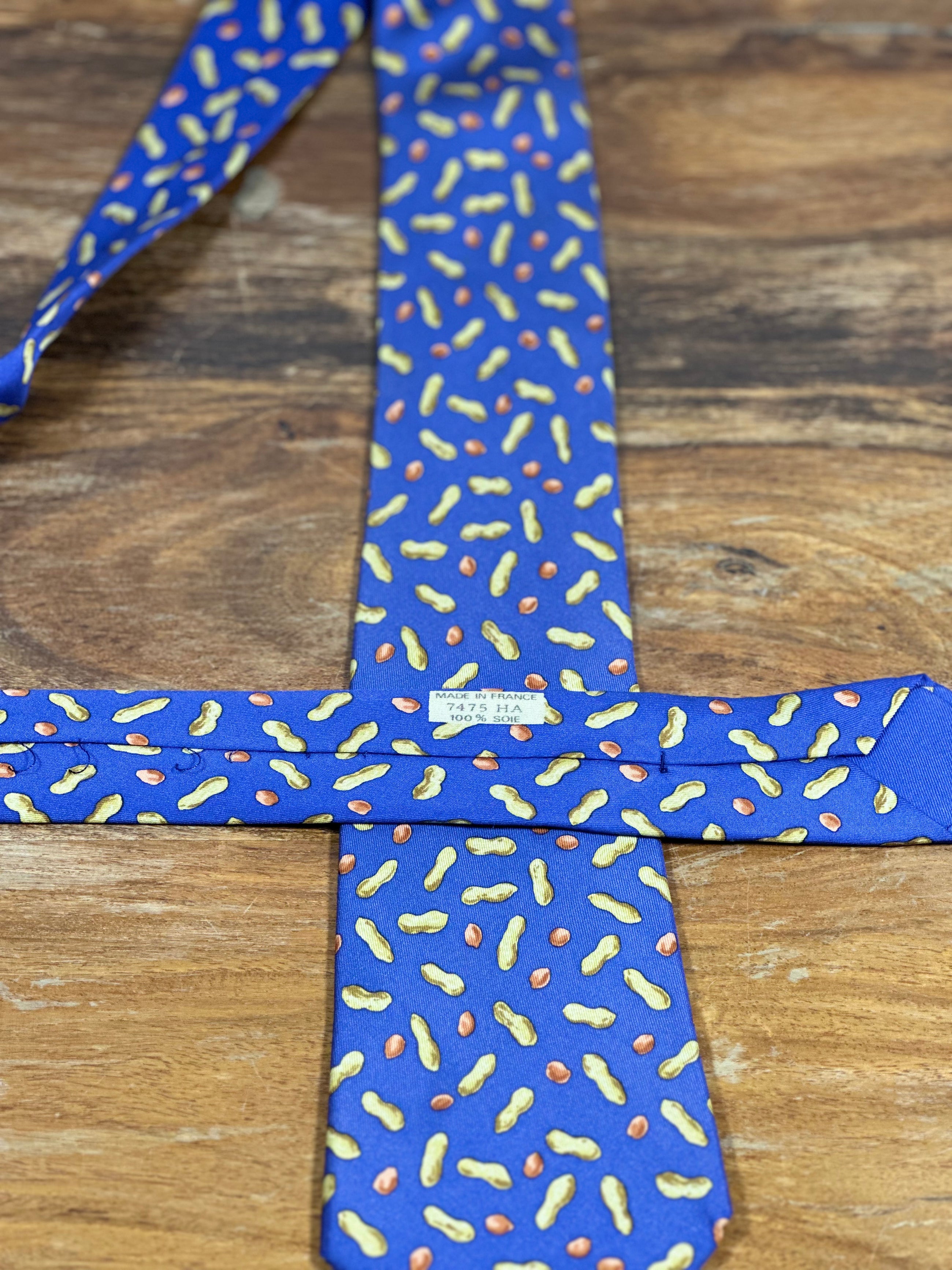 Corbata Hermés azul