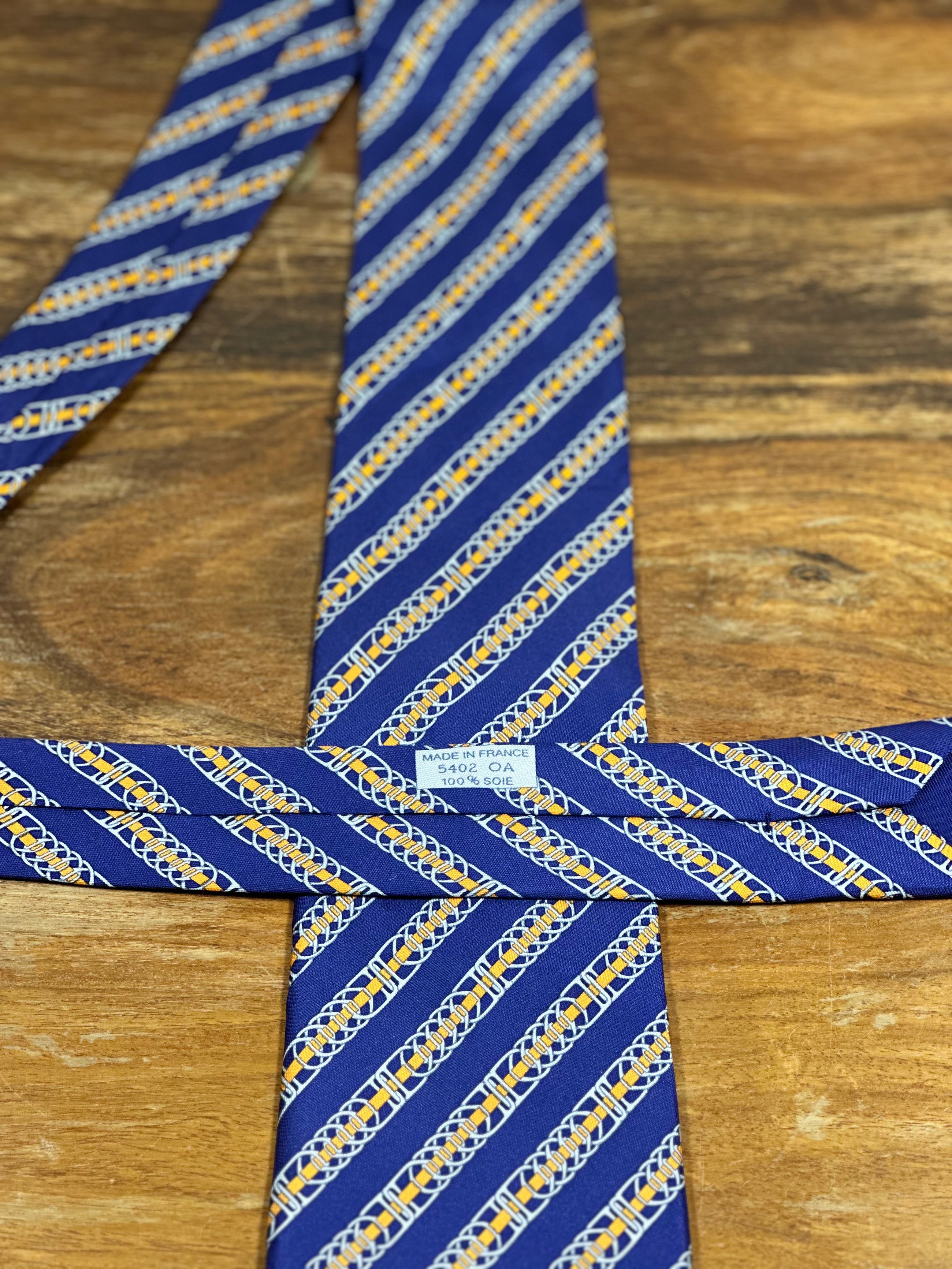 Corbata Hermés azul