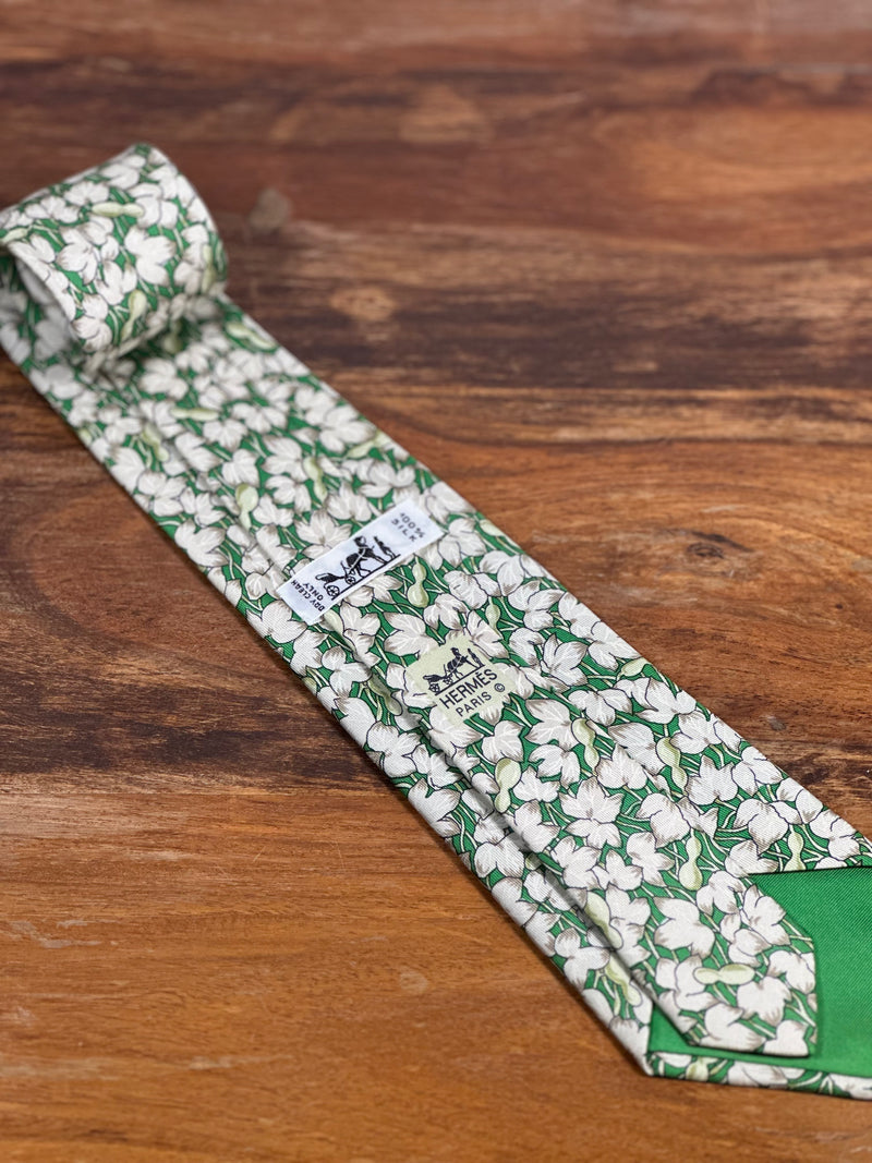 Corbata Hermés verde