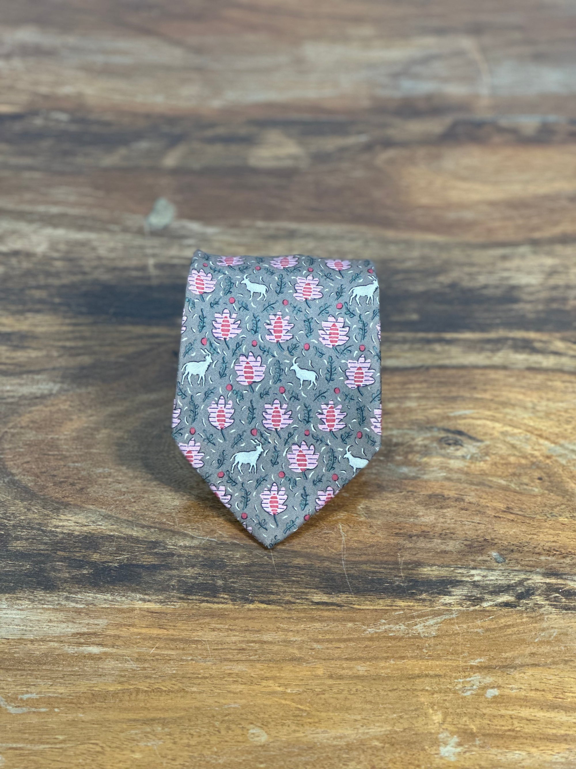 Corbata Hermés marrón