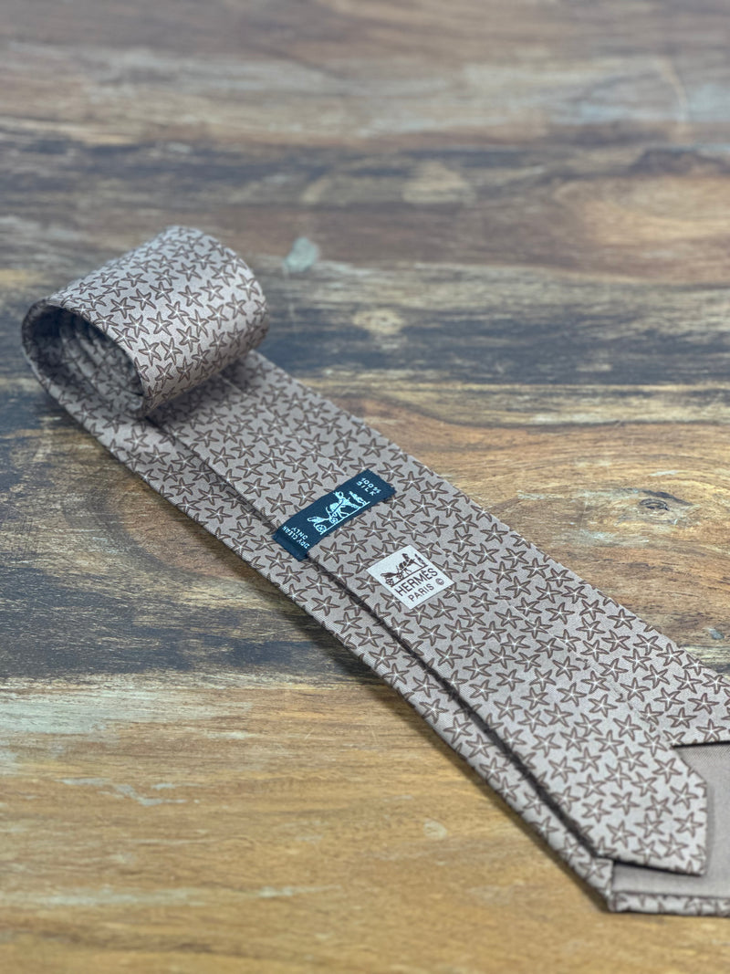 Corbata Hermés marrón