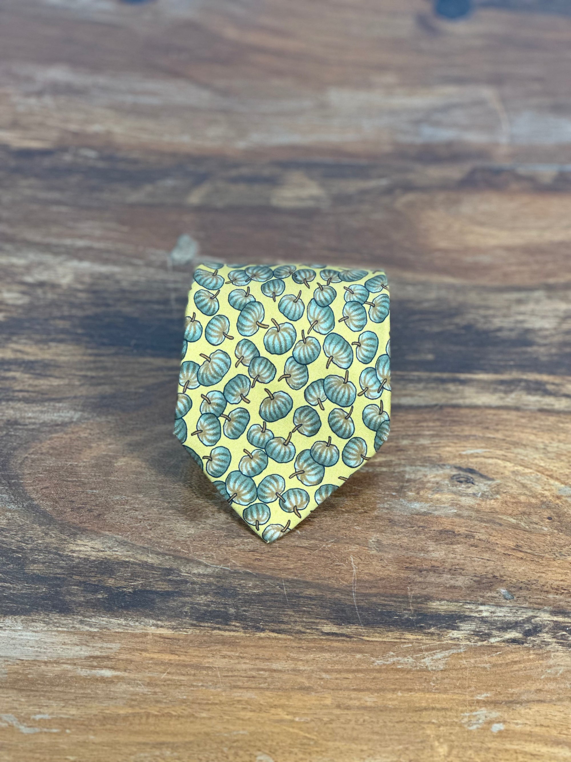 Corbata Hermés amarilla