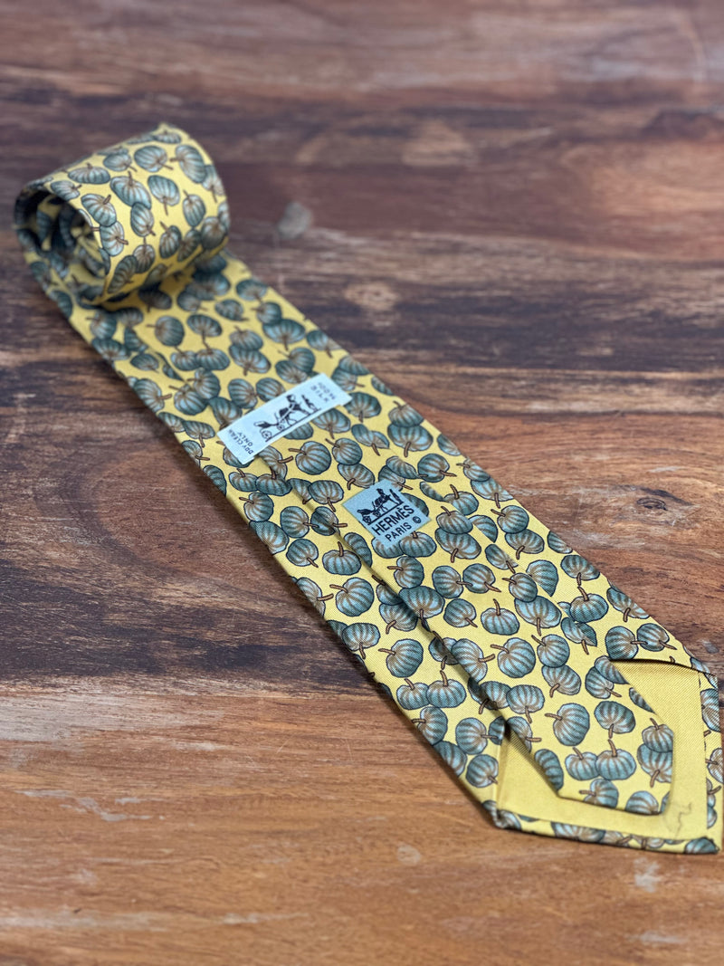 Corbata Hermés amarilla