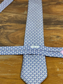 Corbata Hermés rosa