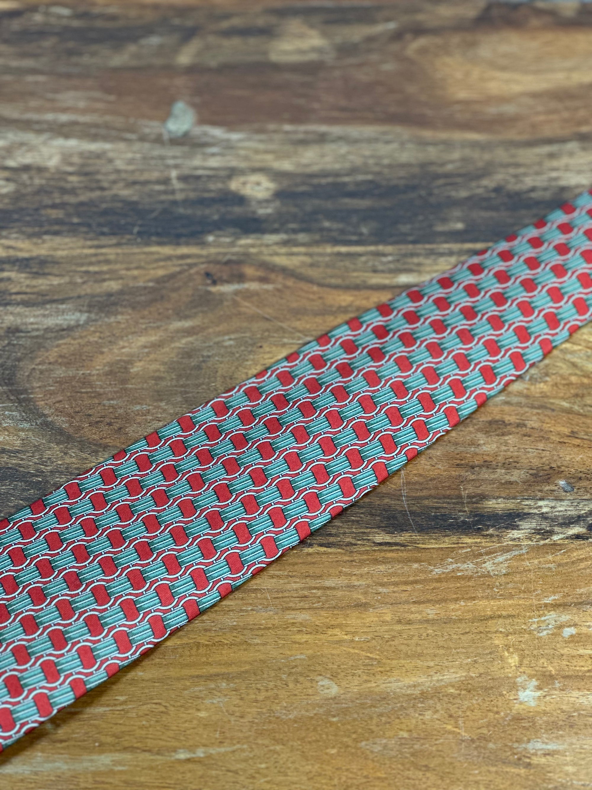 Corbata Gucci roja