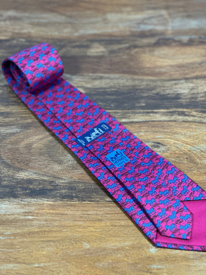 Corbata Hermés roja