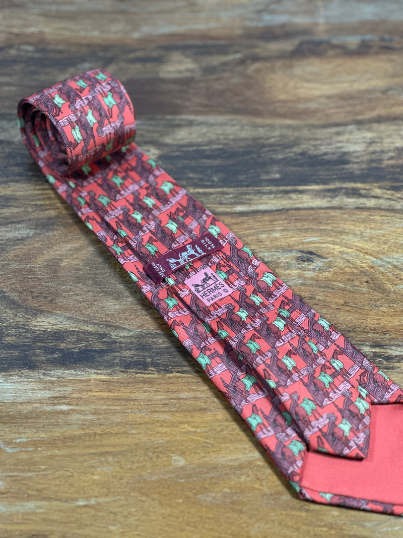 Corbata Hermés roja