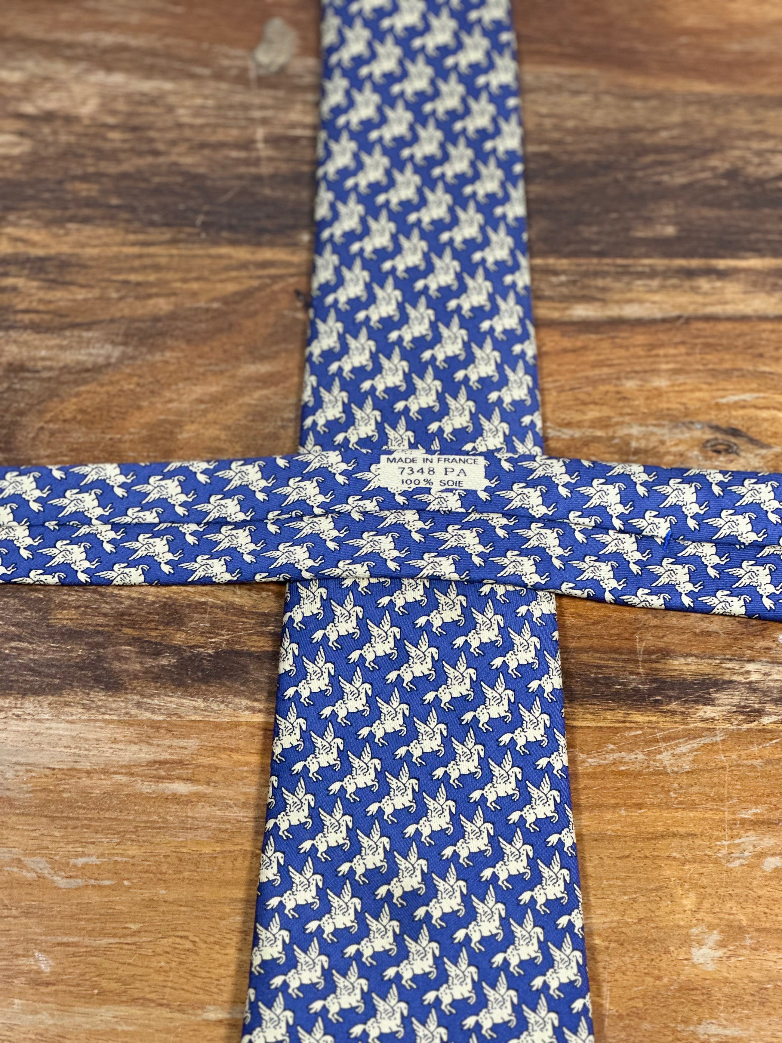 Corbata Hermés azul