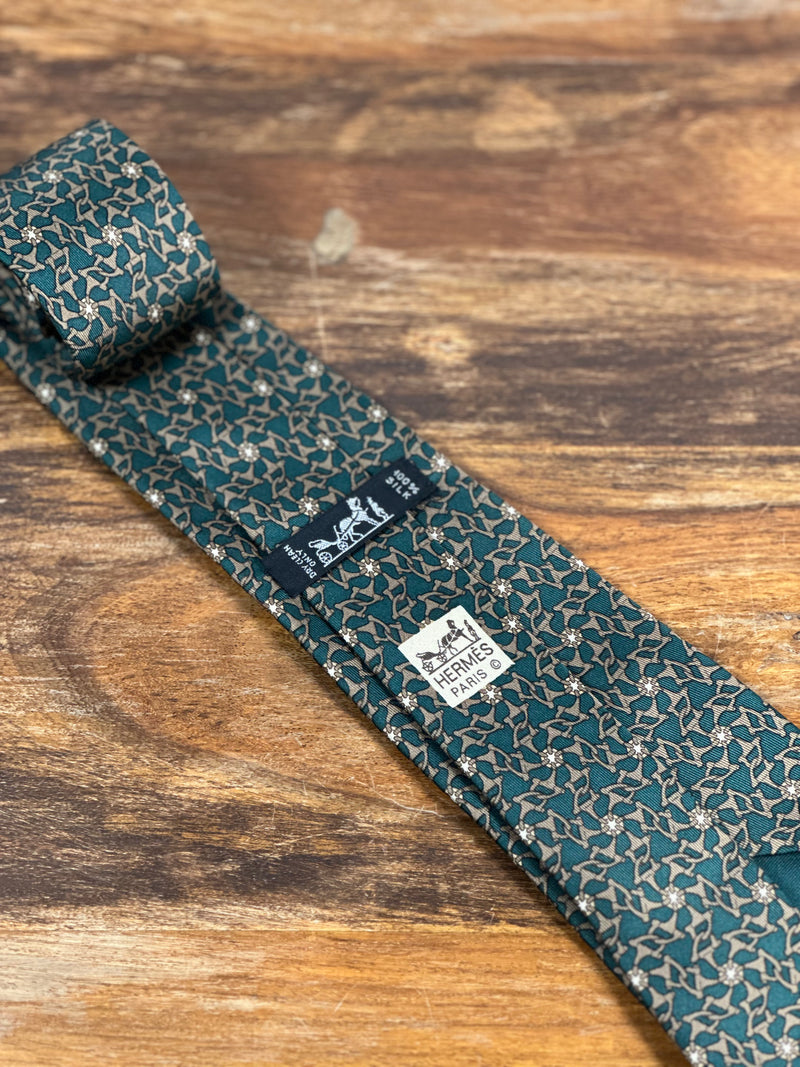 Corbata Hermés verde
