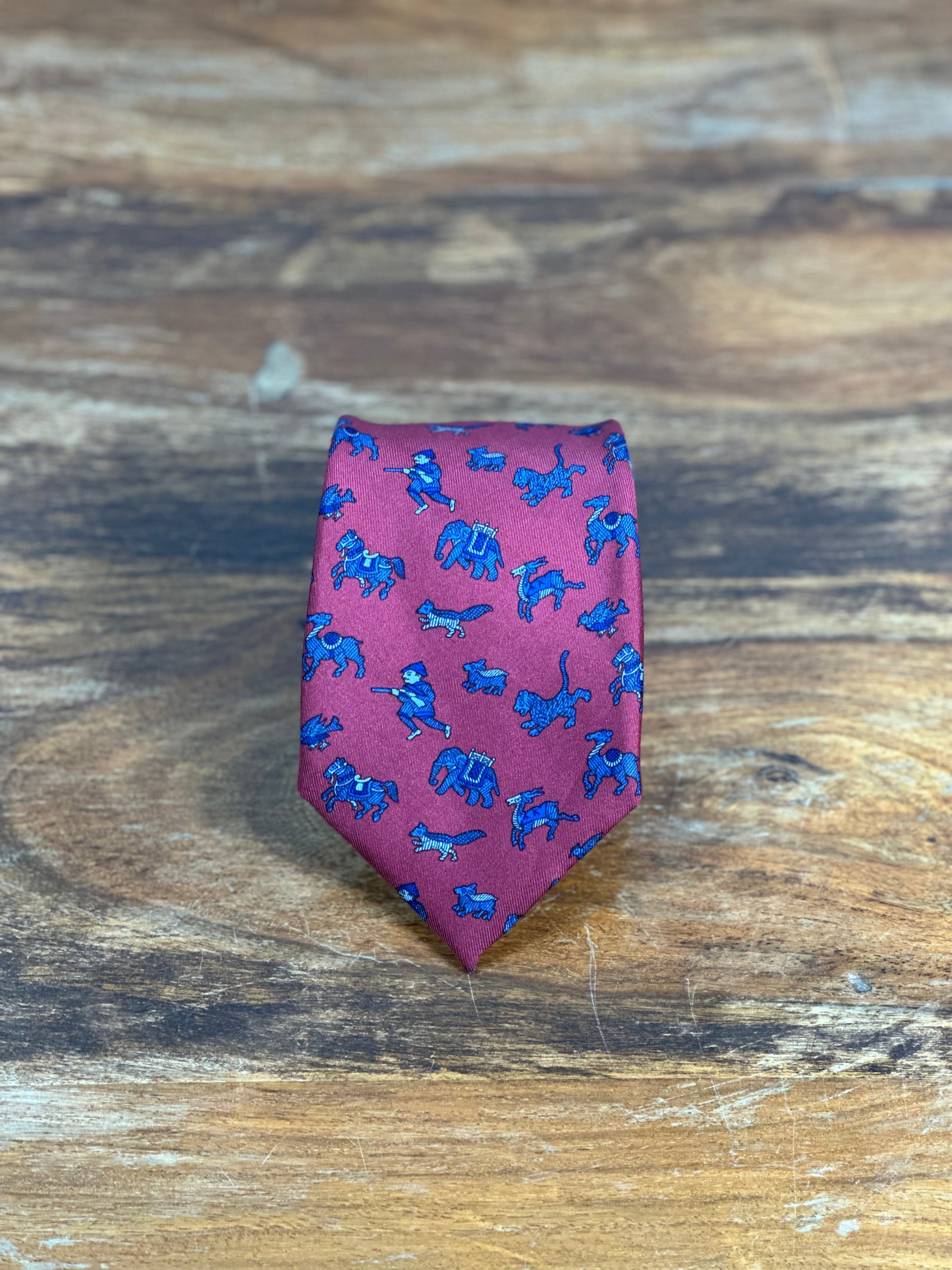 Corbata Hermés burdeos