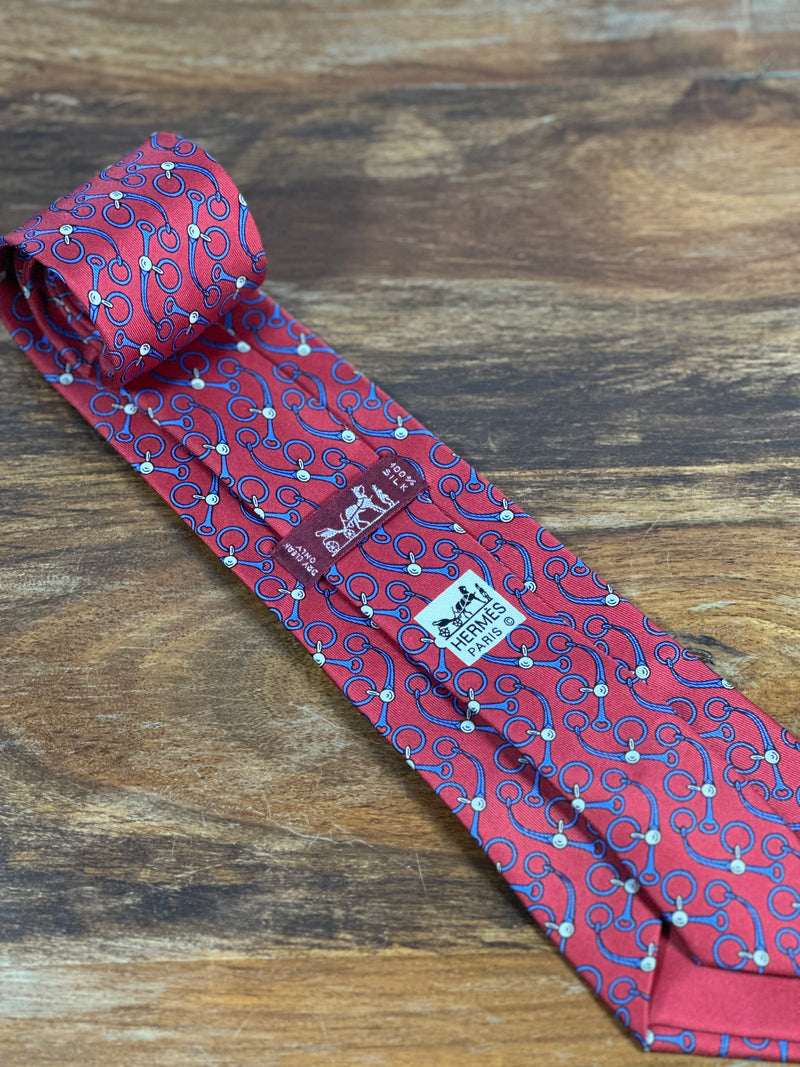 Corbata Hermés roja