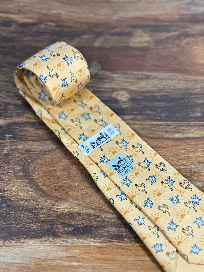 Corbata Hermés naranja