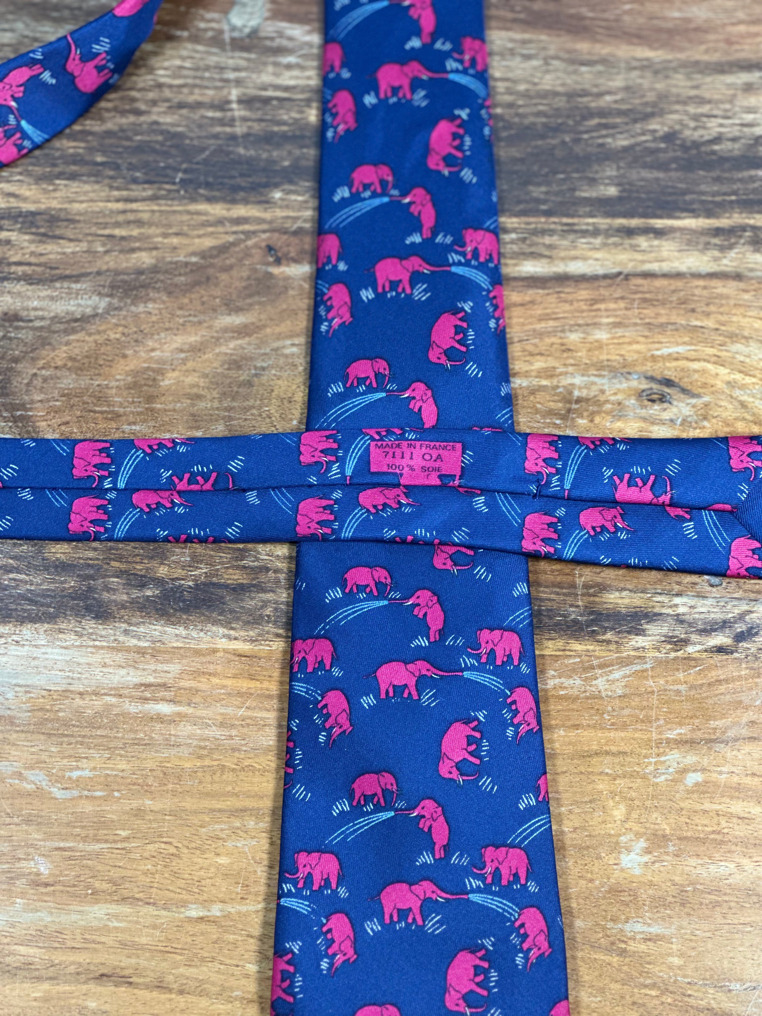 Corbata Hermés azul