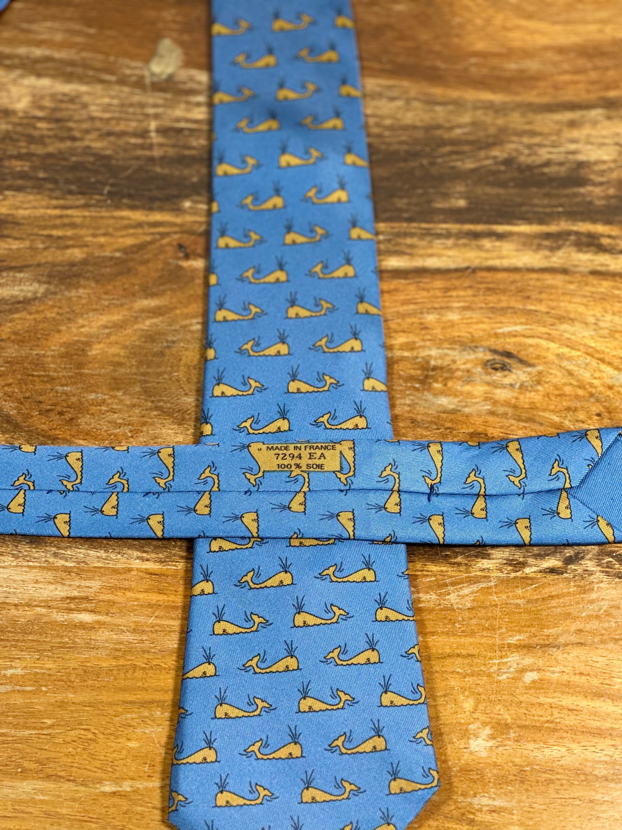 Corbata Hermés azul