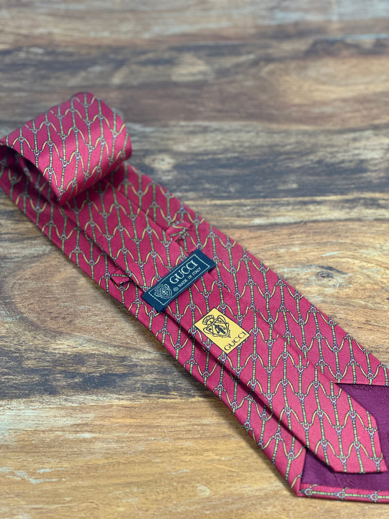 Corbata Gucci roja