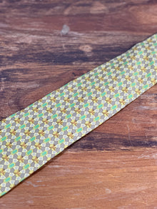 Corbata Ferragamo amarilla