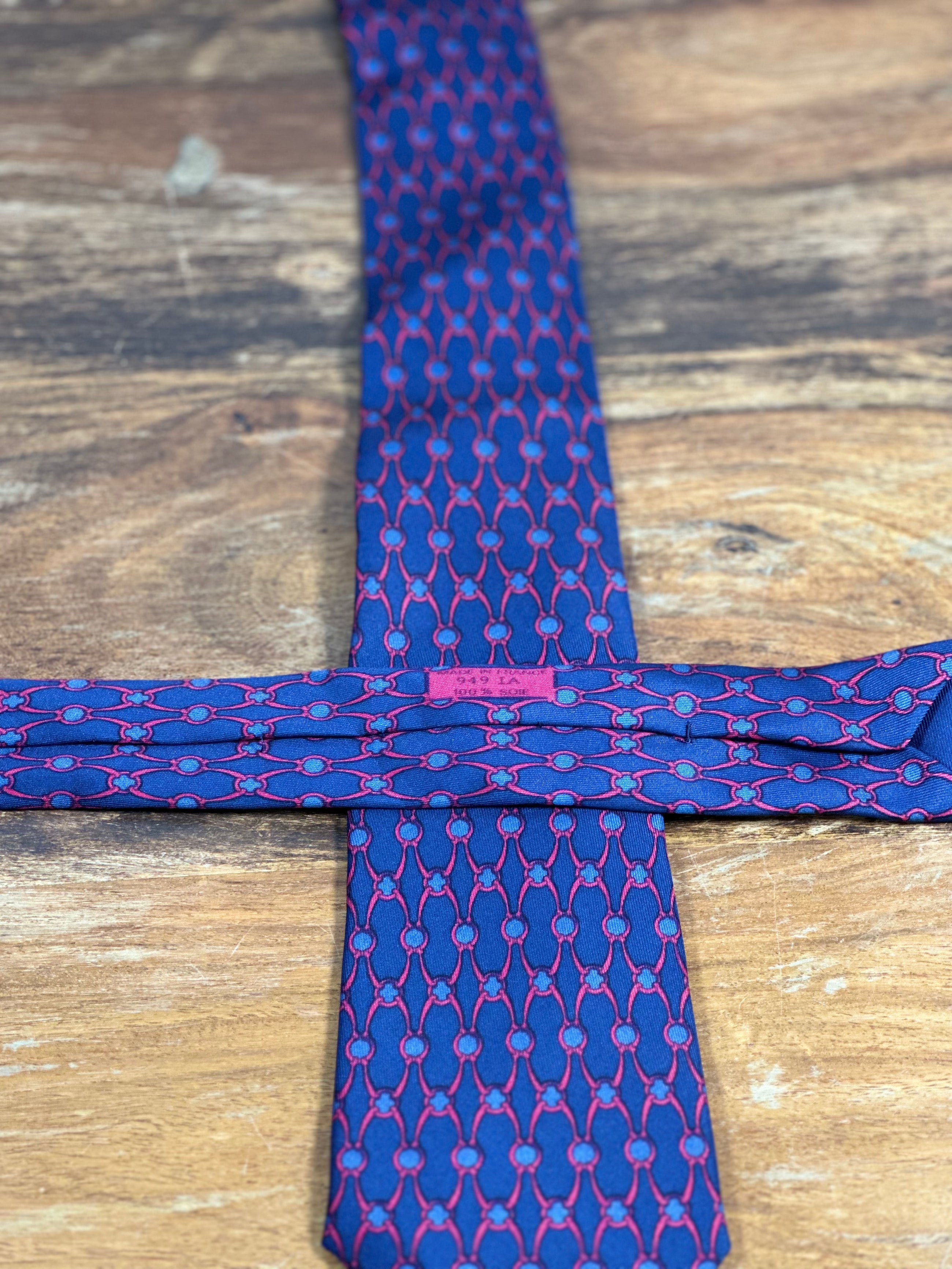 Corbata Hermés azul