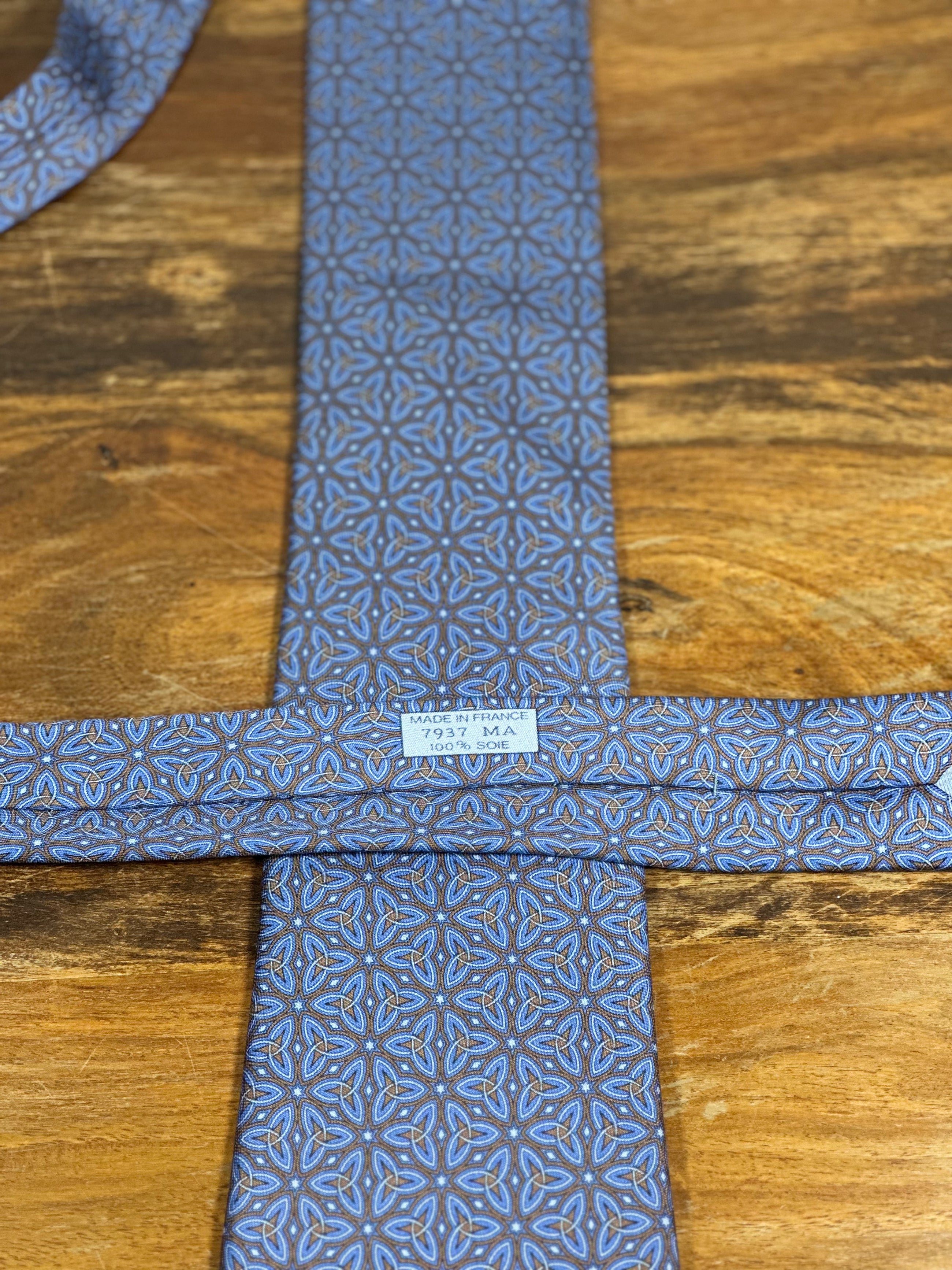Corbata Hermés azul