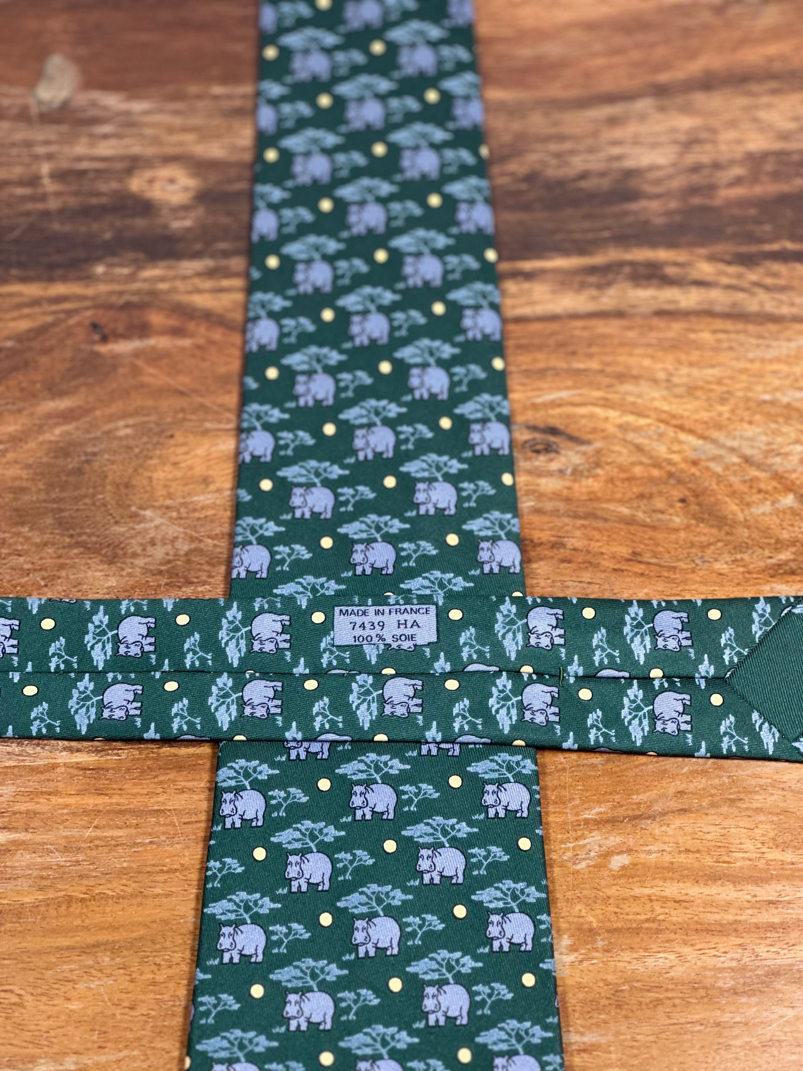 Corbata Hermés verde
