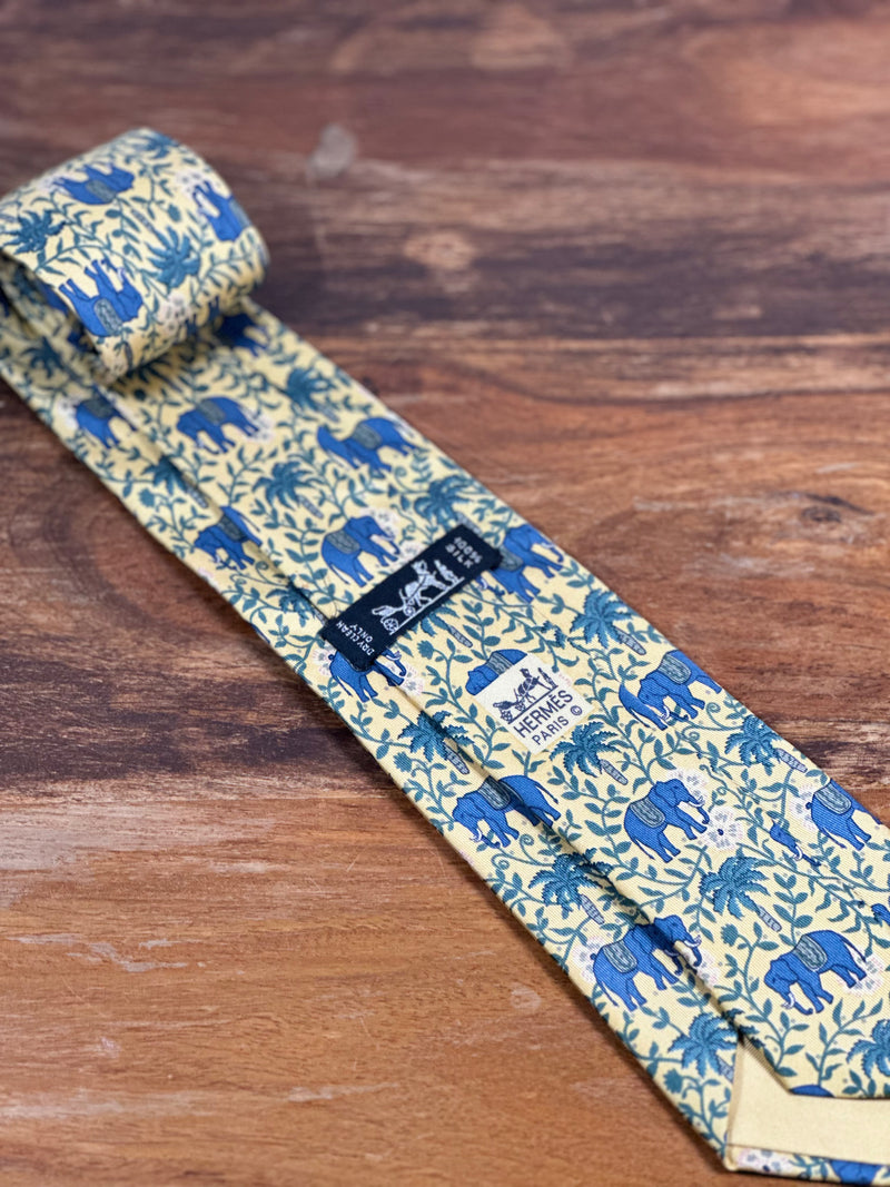Corbata Hermés amarilla
