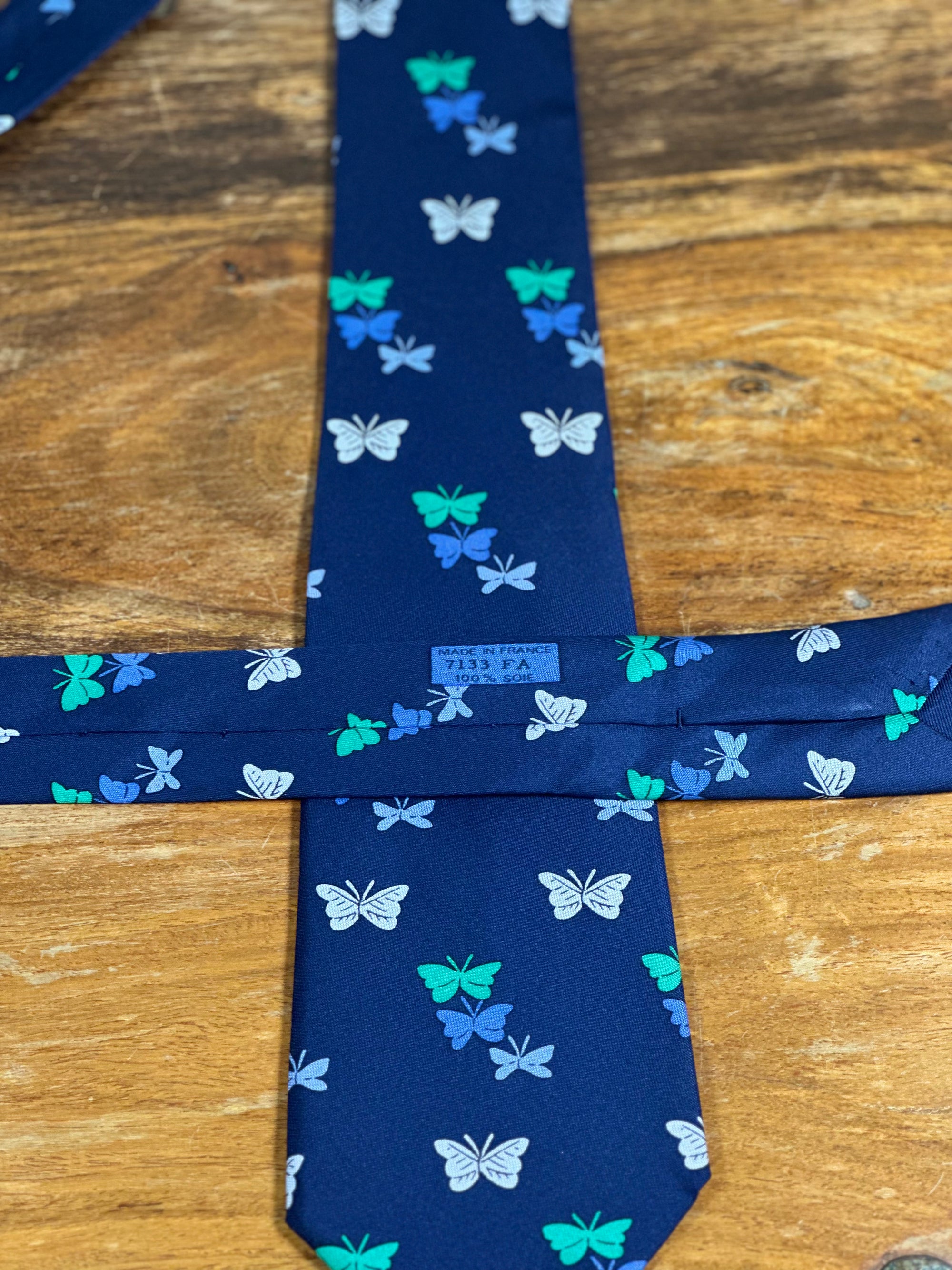 Corbata Hermés azul