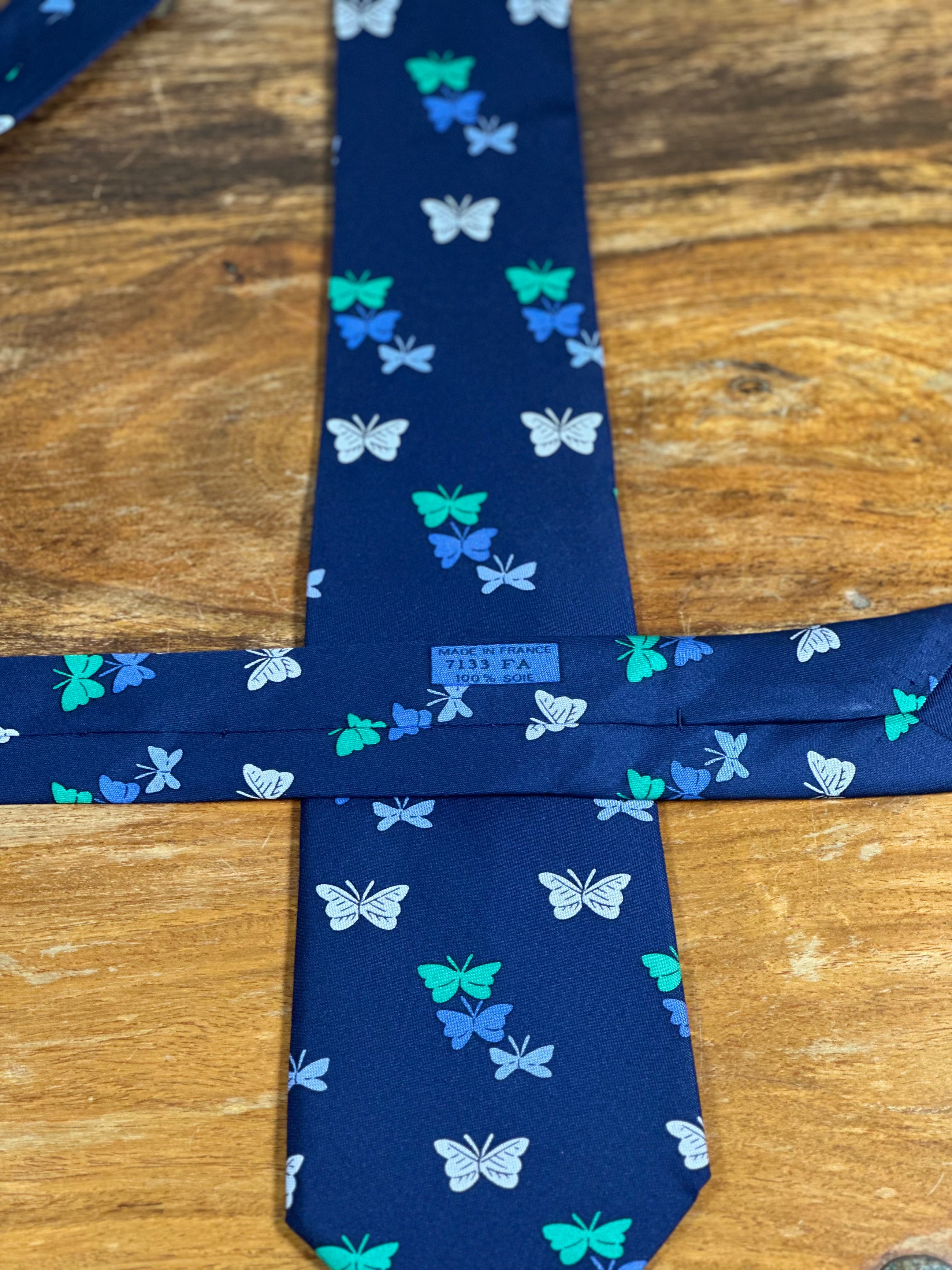 Corbata Hermés azul