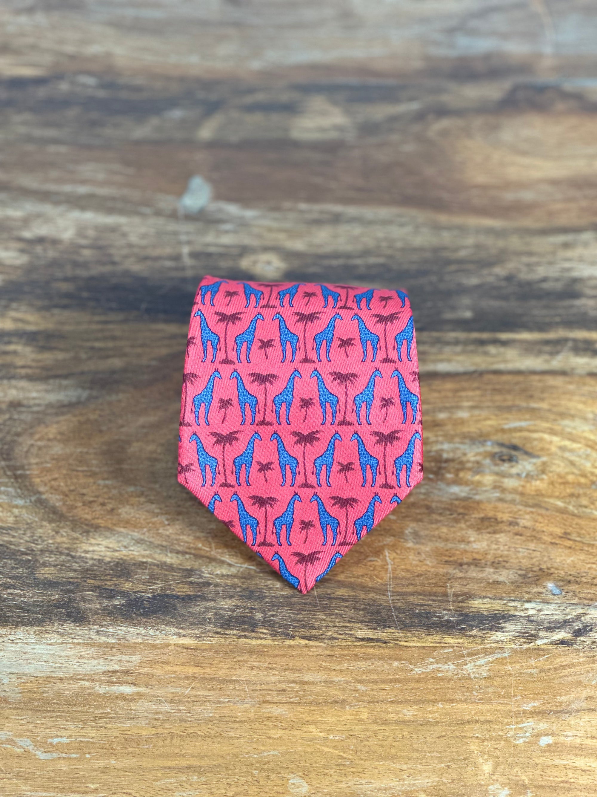 Corbata Hermés roja