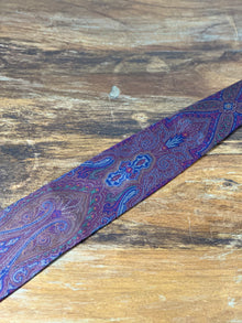 Corbata Etro burdeos