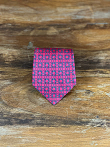 Corbata Hermés roja fresa