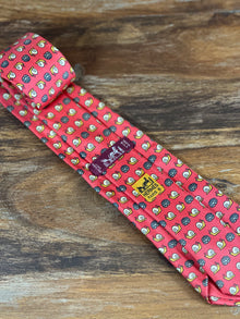 Corbata Hermés roja