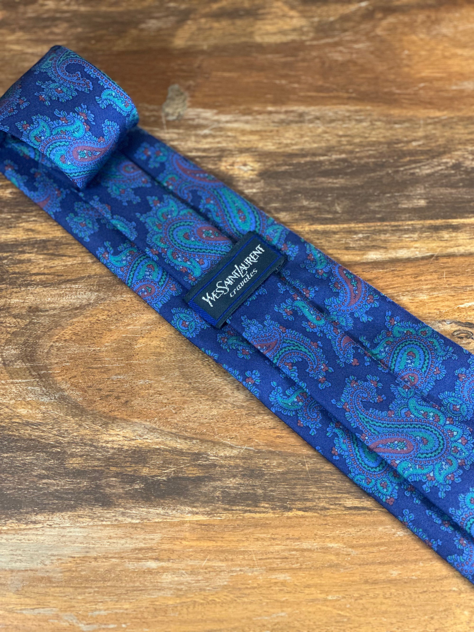 Corbata Yves Saint Laurent azul