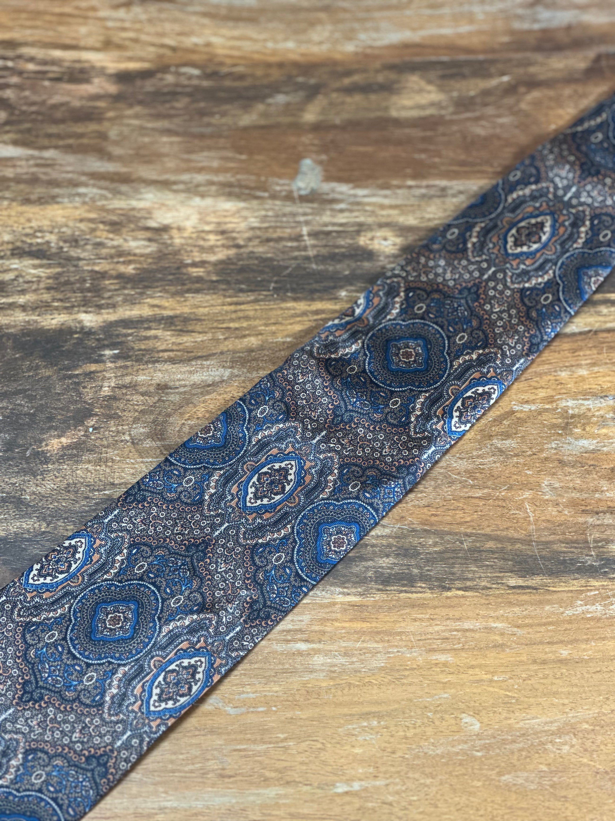 Corbata Valentino azul paisley