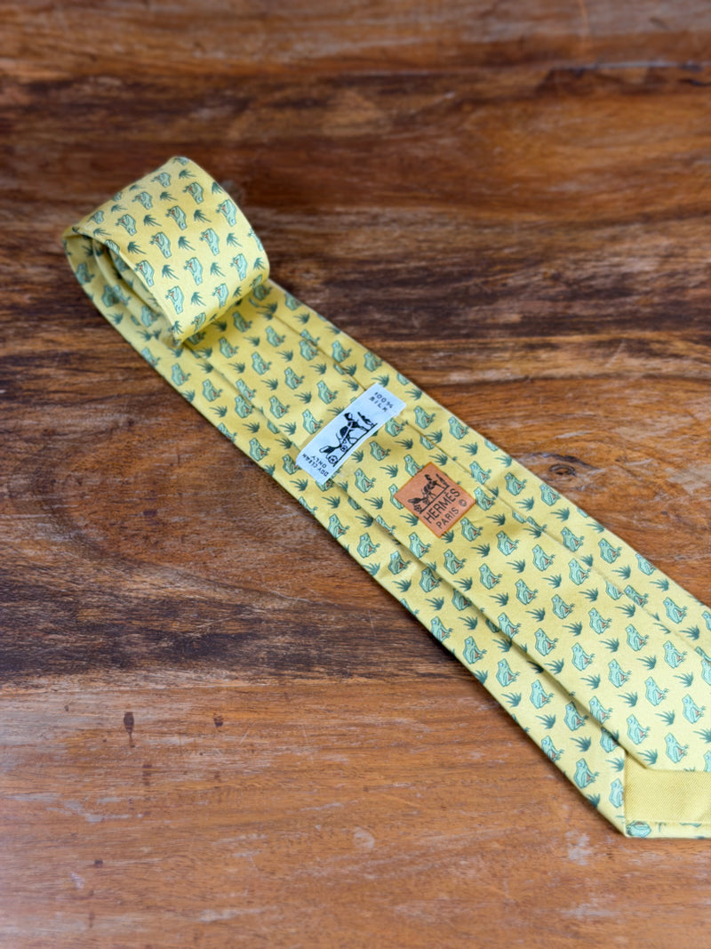Corbata Hermés amarilla