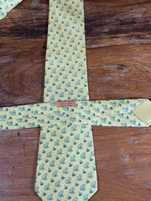 Corbata Hermés amarilla