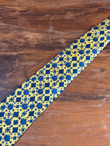 Corbata Valentino amarilla